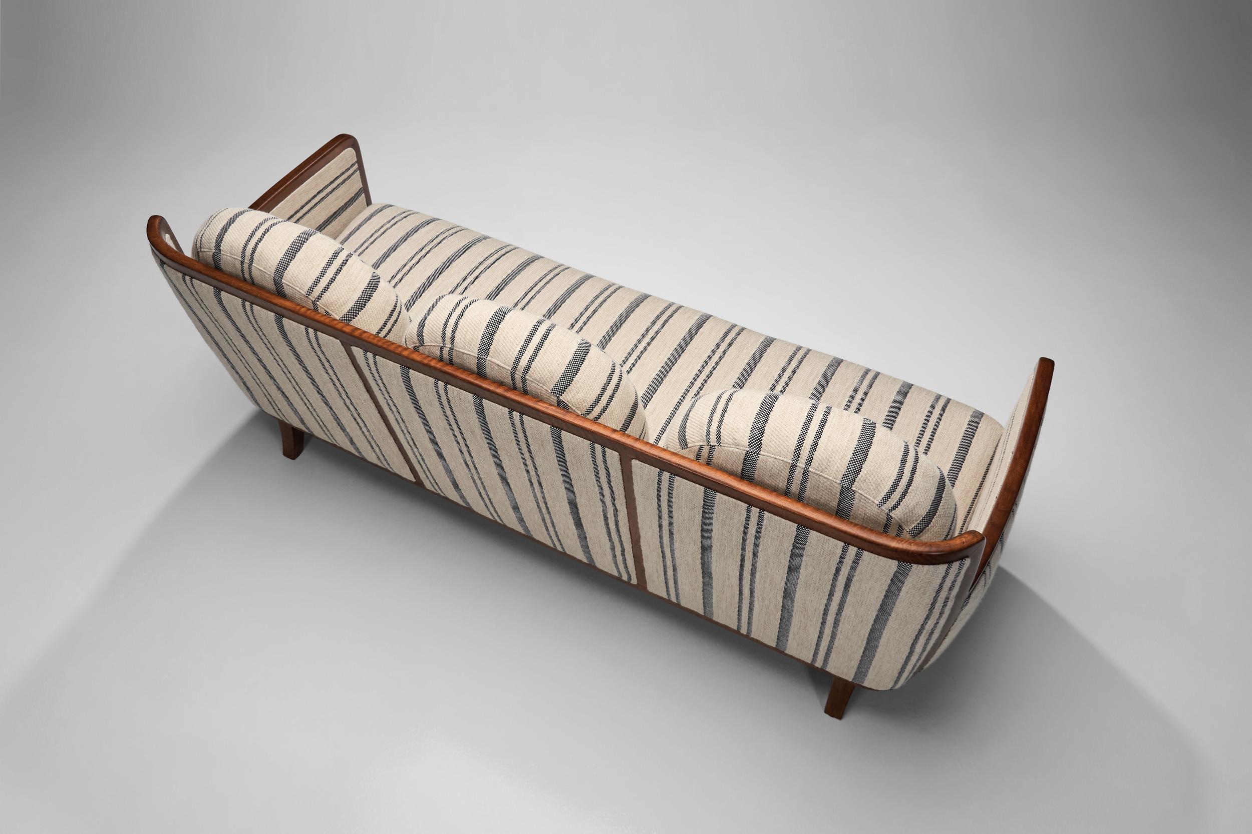 Milieu du XXe siècle Canapé trois places Josef Hillerbrand pour Deutsche Werkstätten, Allemagne, années 1930 en vente