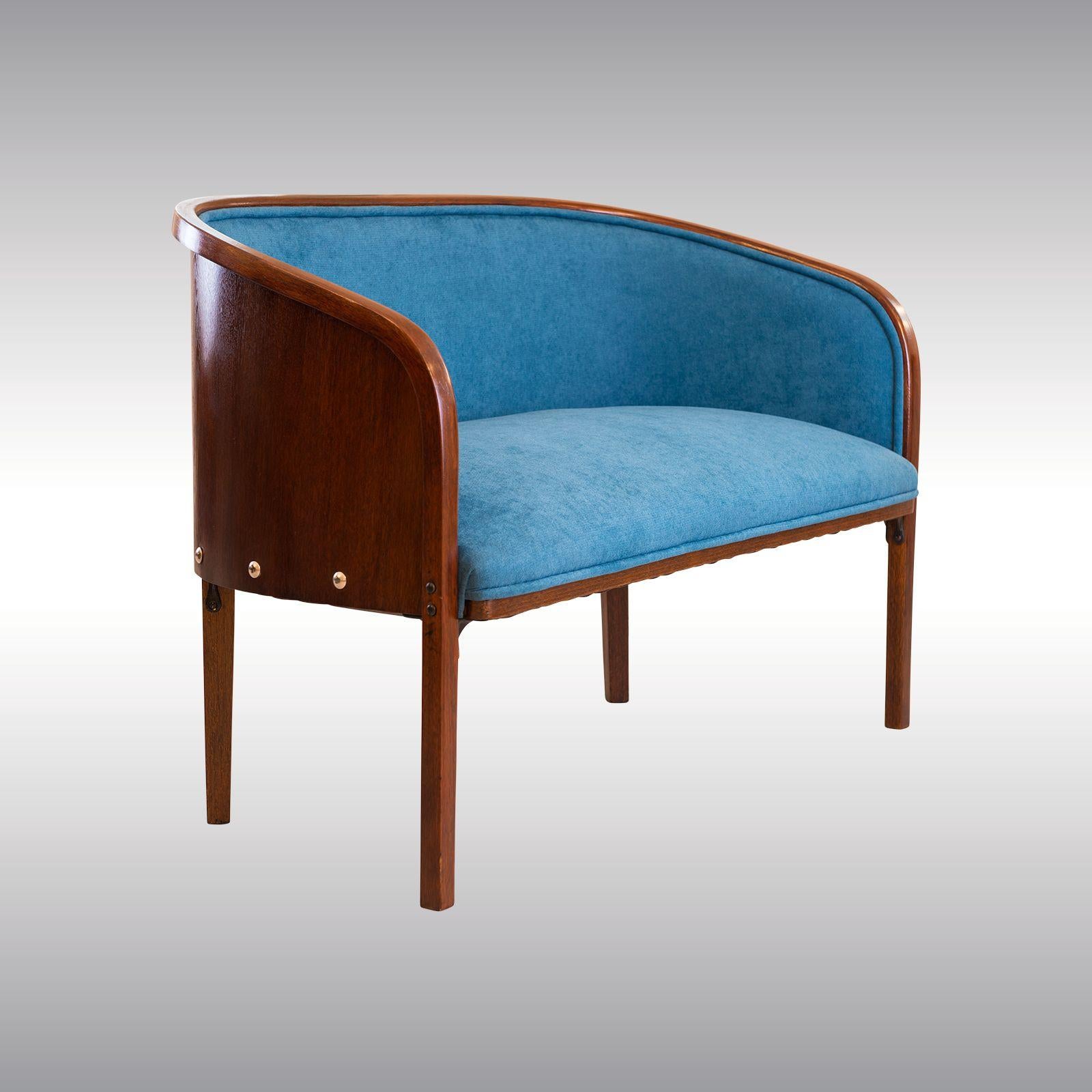 Josef Hoffmann 795 Barrel Ensemble , by J. & J. Kohn For Sale 1