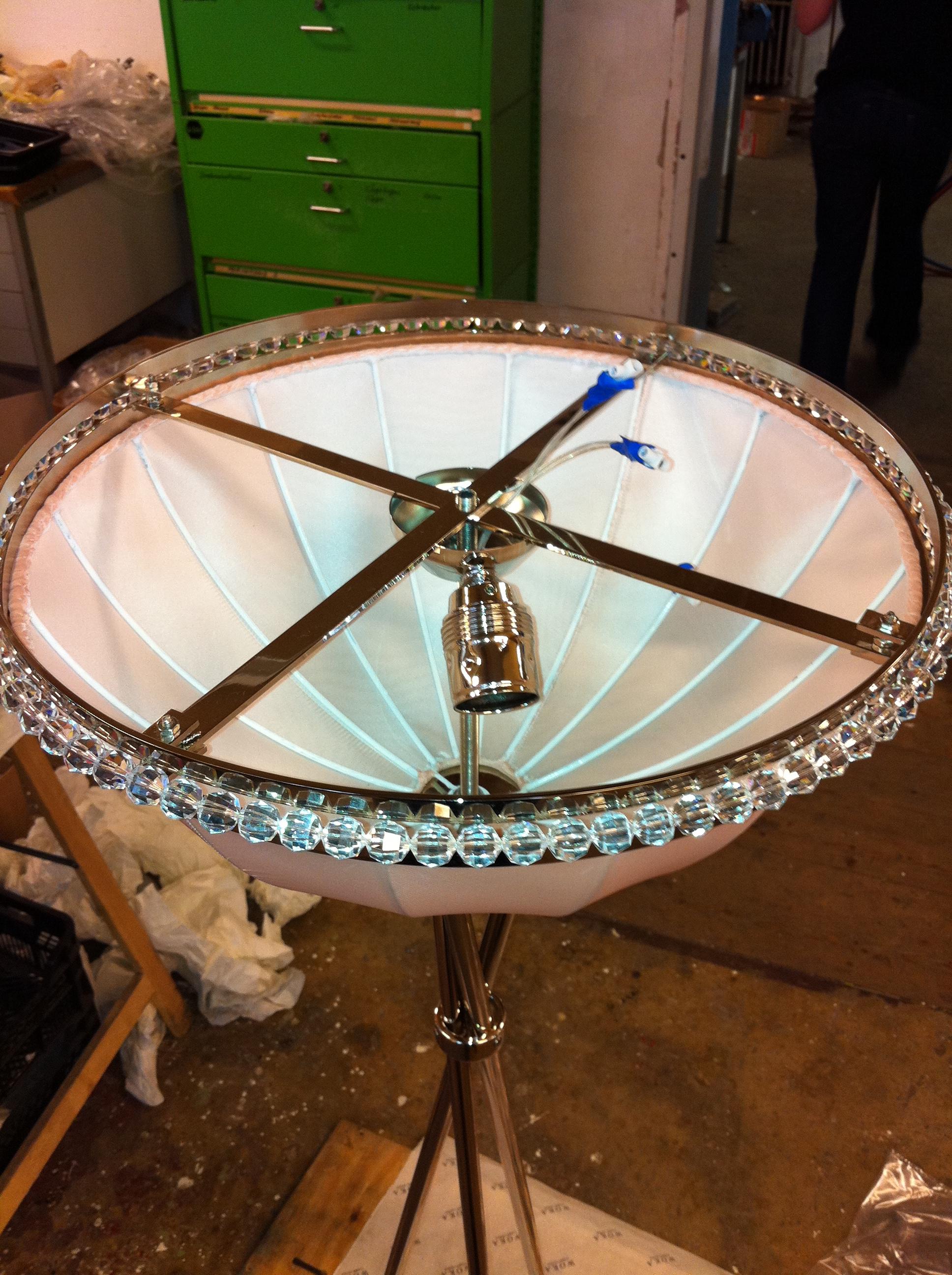 Josef Hoffmann e il lampadario di seta e ottone della Wiener Werksaette in vendita 1