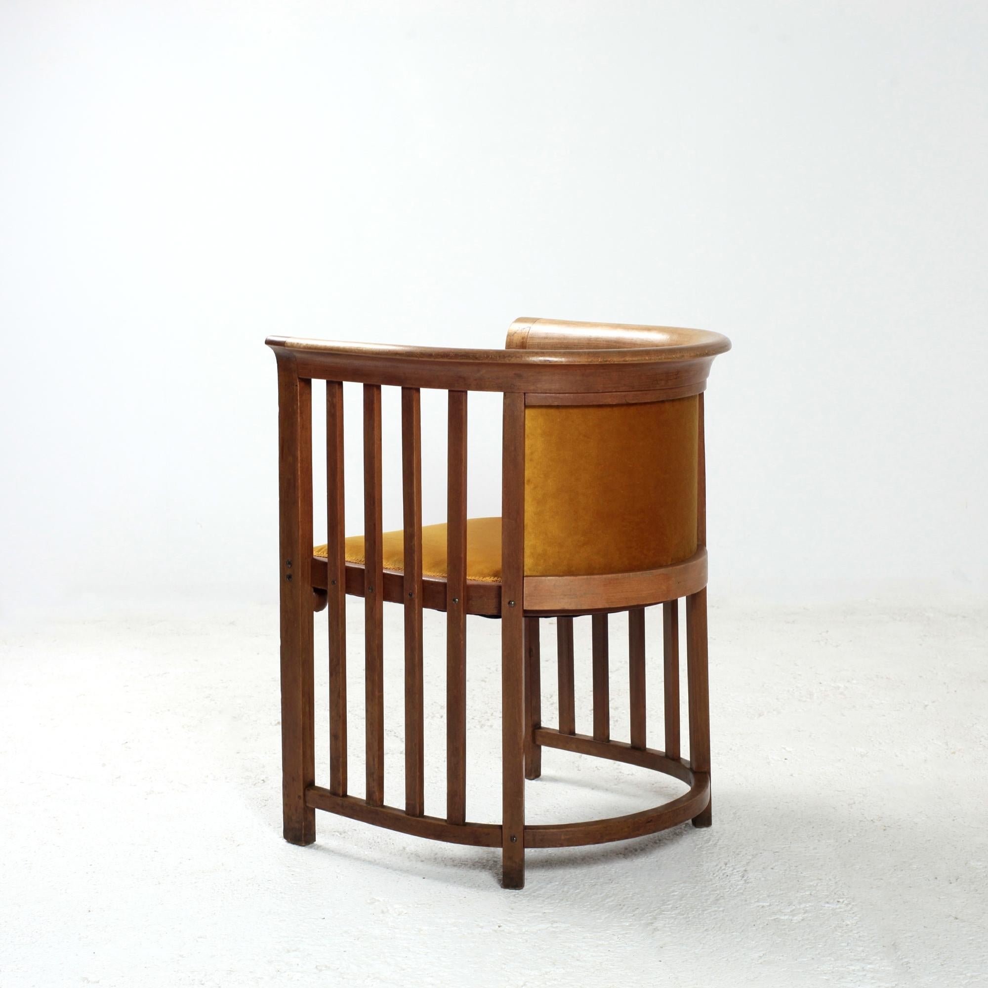 Josef Hoffmann Bentwood Armchair for Jacob and Josef Kohn, Vienna circa 1900 In Good Condition For Sale In Saint  Ouen, FR