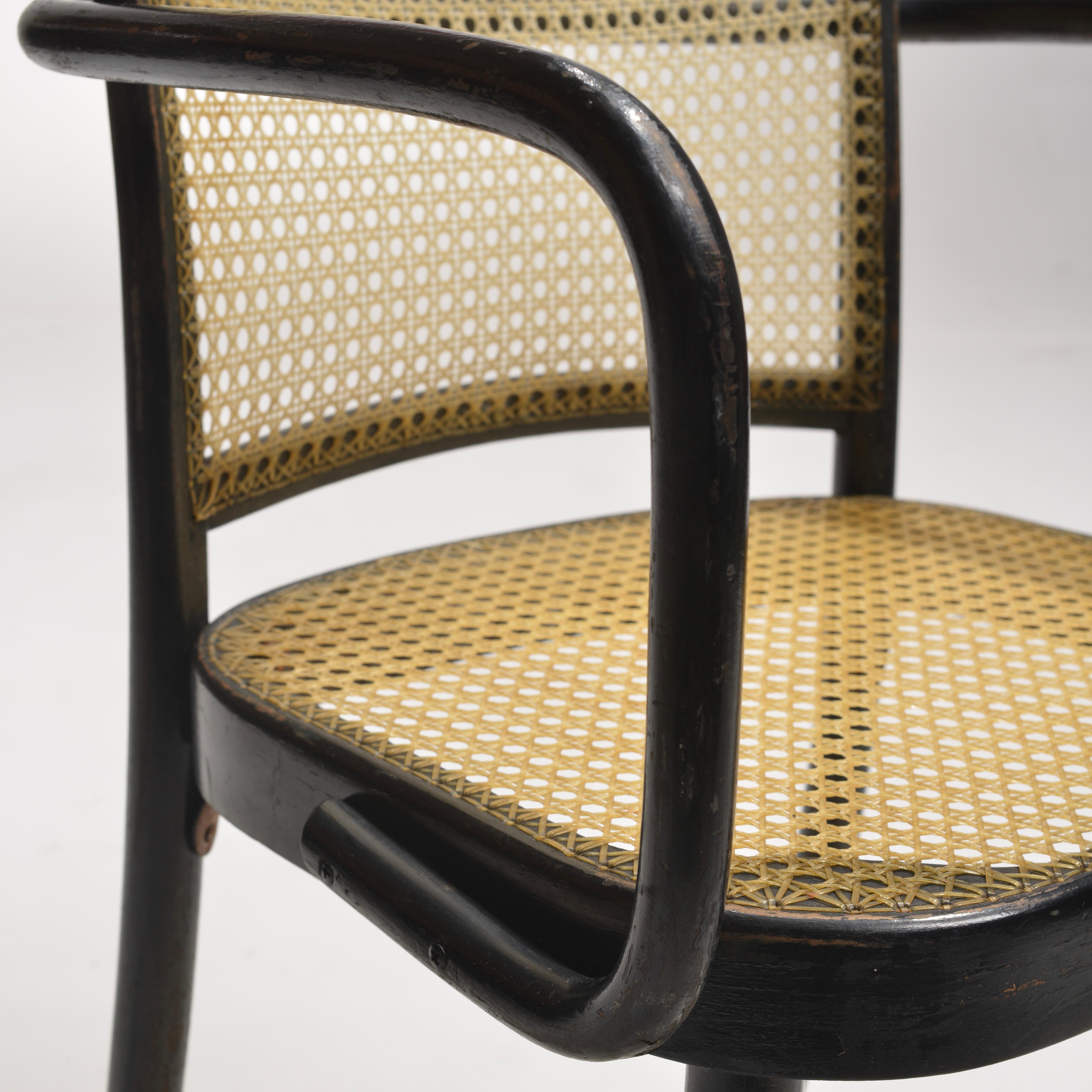 Josef Hoffmann Bentwood Beech Prague Model 811 Chairs in Black and Leather Weave For Sale 6