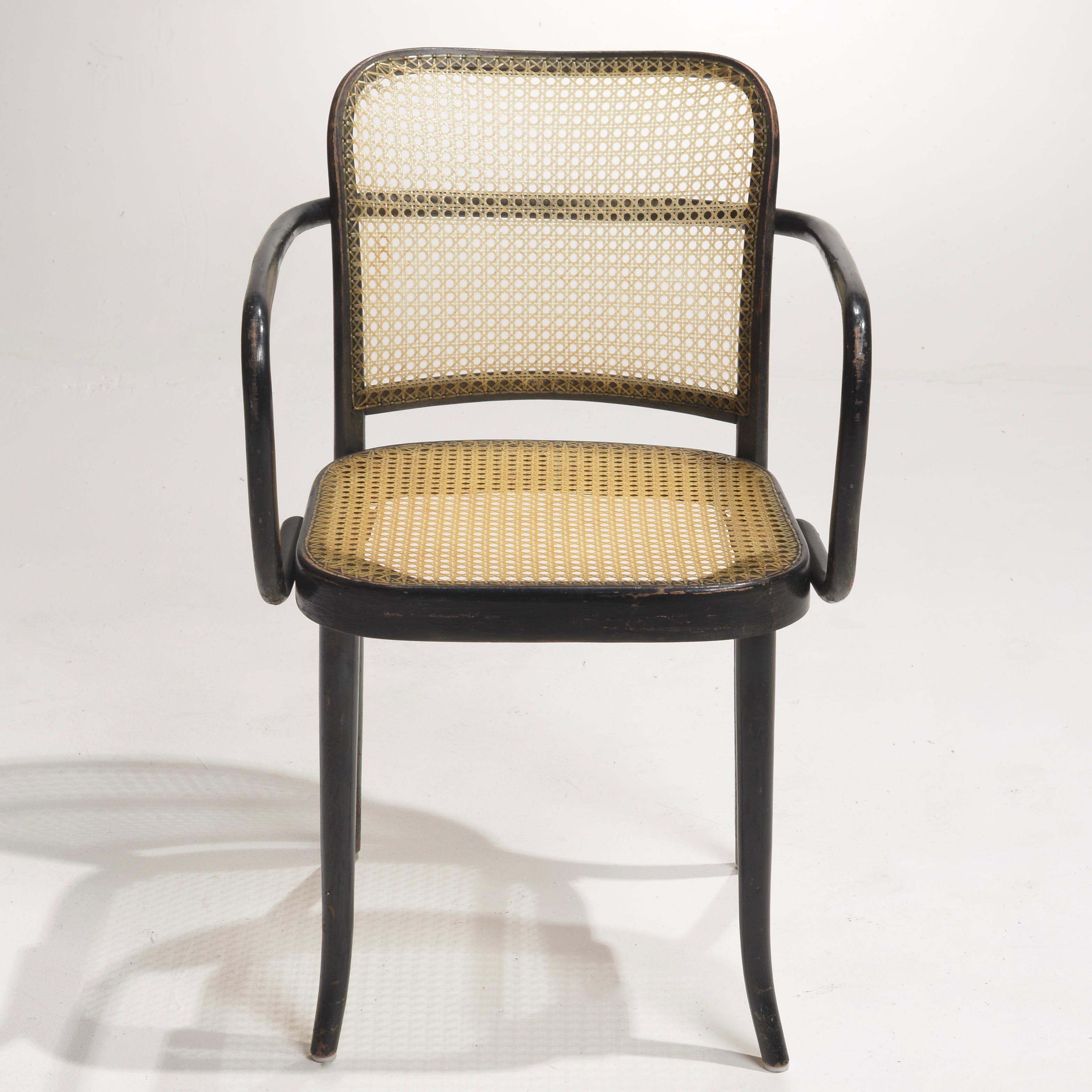 Modern Josef Hoffmann Bentwood Beech Prague Model 811 Chairs in Black and Leather Weave For Sale
