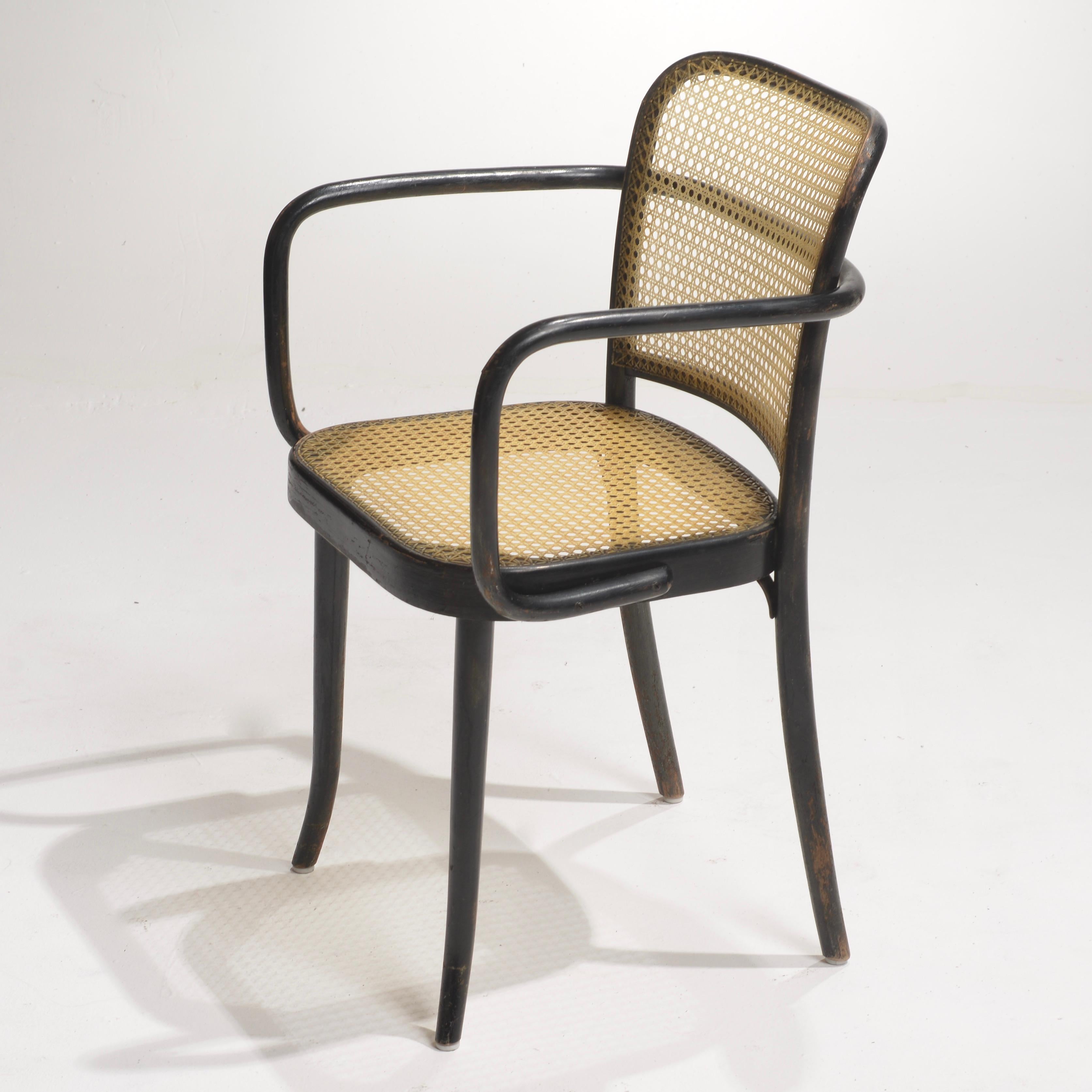 Josef Hoffmann Bentwood Beech Prague Model 811 Chairs in Black and Leather Weave For Sale 1