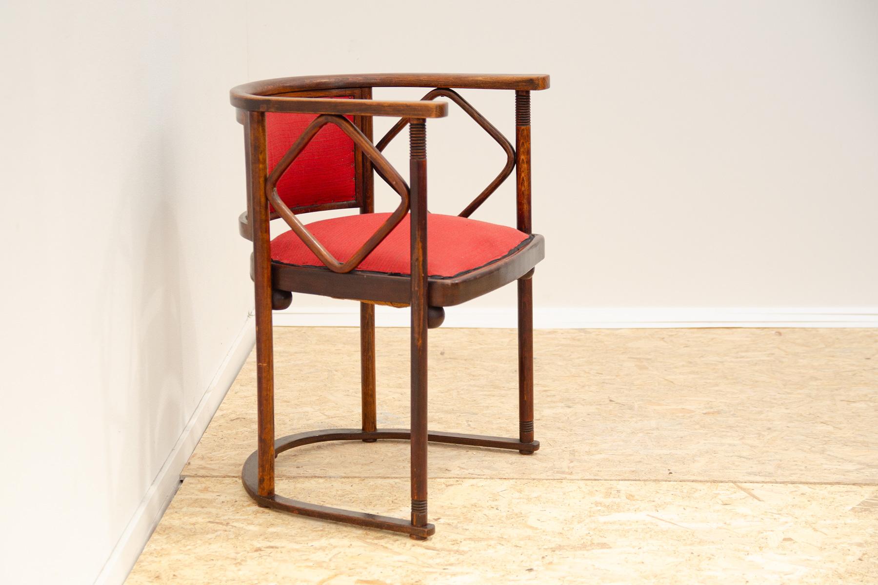 20th Century Josef Hoffmann bentwood chair from the Fledermaus cabaret, 1905 For Sale