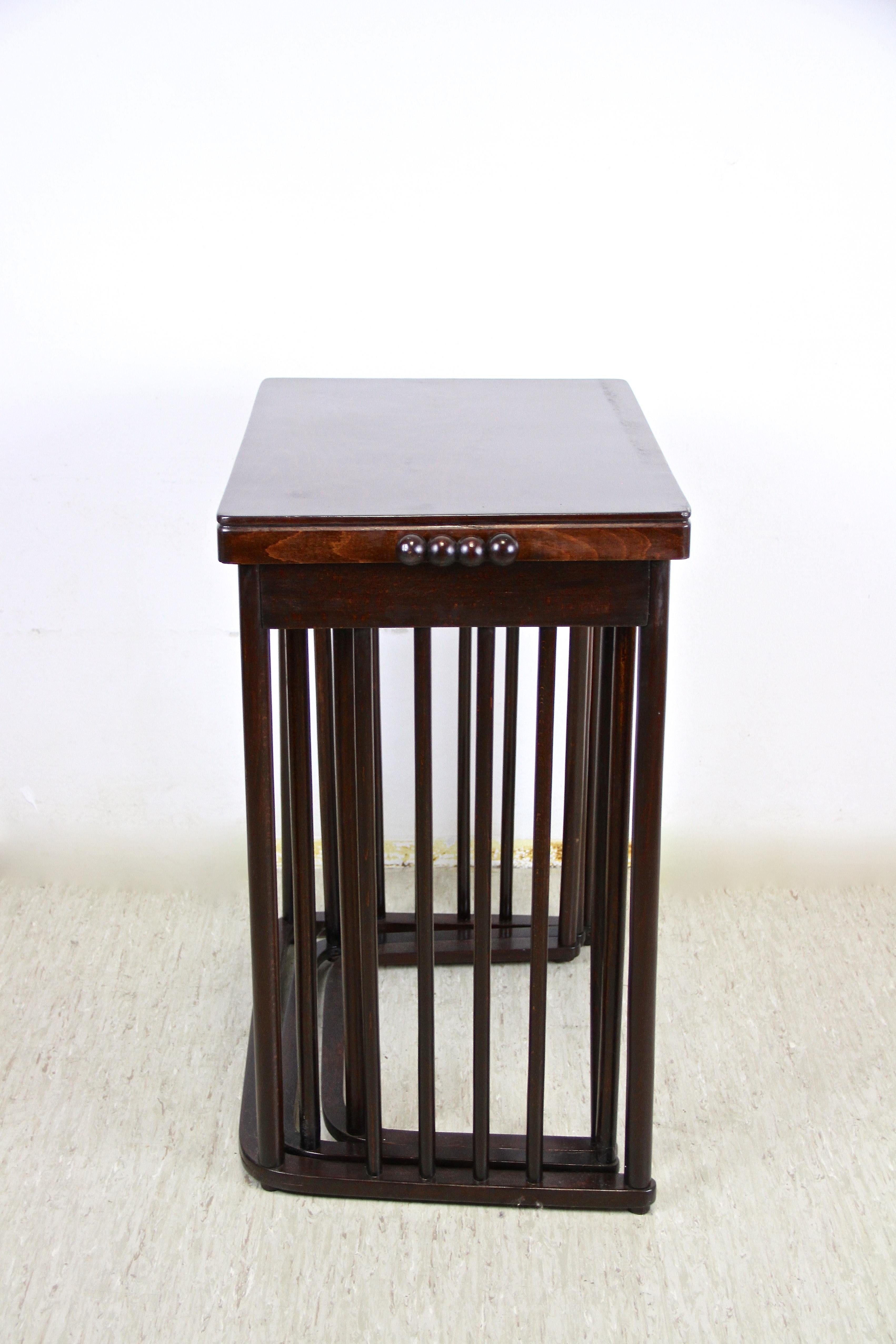 Beech Josef Hoffmann Bentwood Nesting Table Mod. 986 by J & J Kohn, Austria, 1905