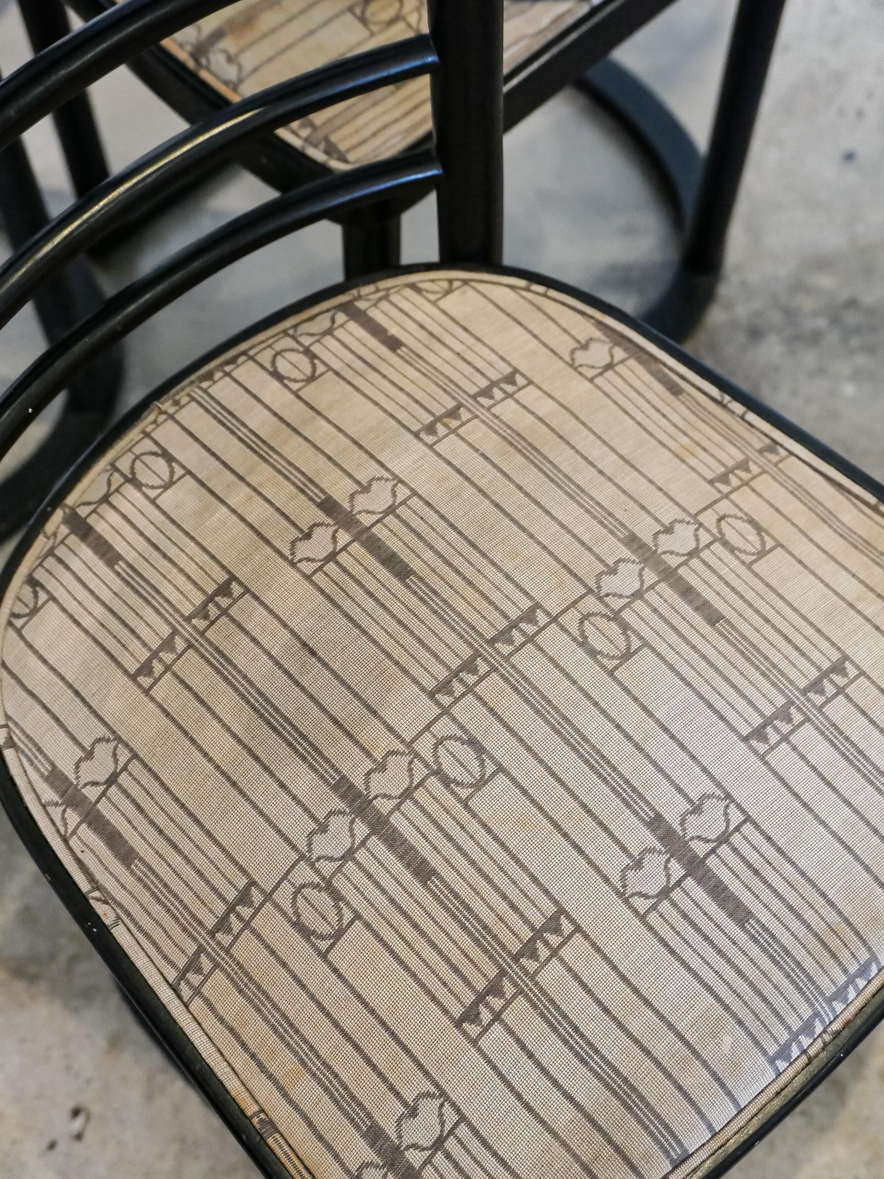 Josef Hoffmann Fledermaus Stühle, ein Satz von sechs Thonet im Zustand „Gut“ im Angebot in Portland, OR