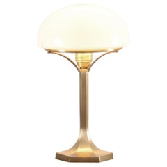 Lampada da tavolo in vetro opalino Josef Hoffmann, riedizione, Woka Lamps, Vienna