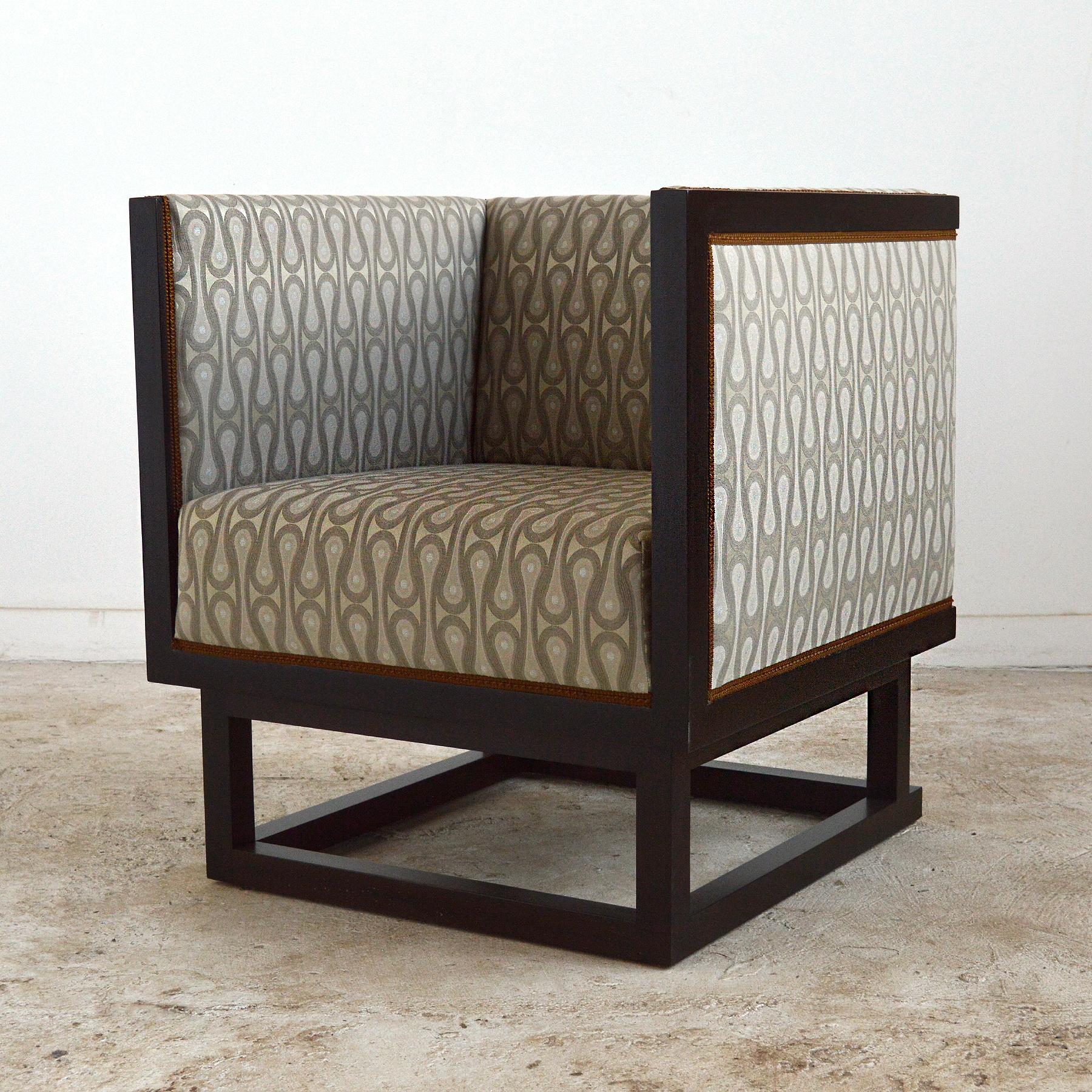 Zwei Schrankstühle von Josef Hoffmann (Wiener Secession)