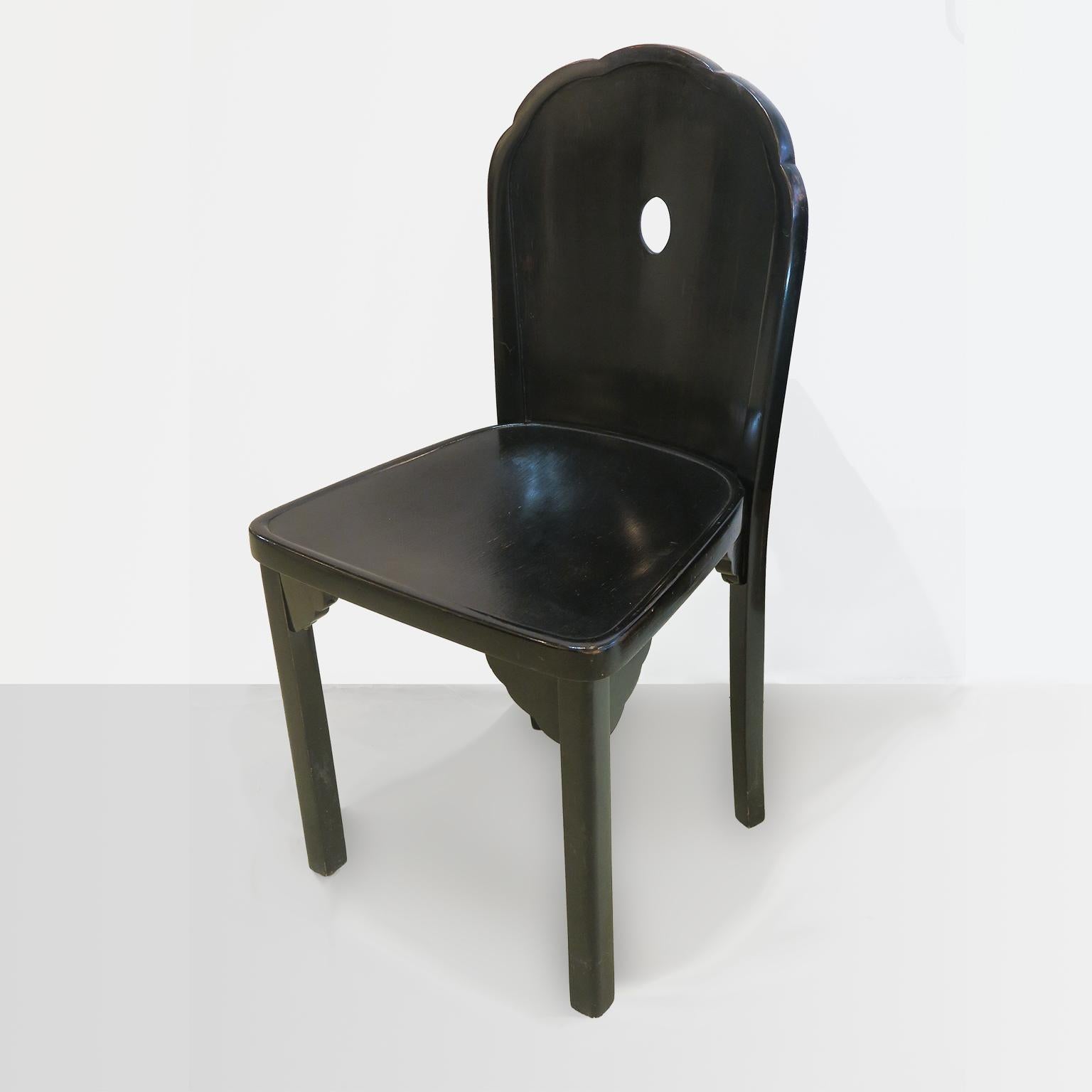 Vienna Secession pair of chairs, Model 826, in stained black beechwood by Josef Hoffmann for J. & J. Kohn, Vienna, 1914.
This chair was exhibited at the Werkbund Exhibition in Cologne, Germany, in 1914.
The chairs are unrestored and in original