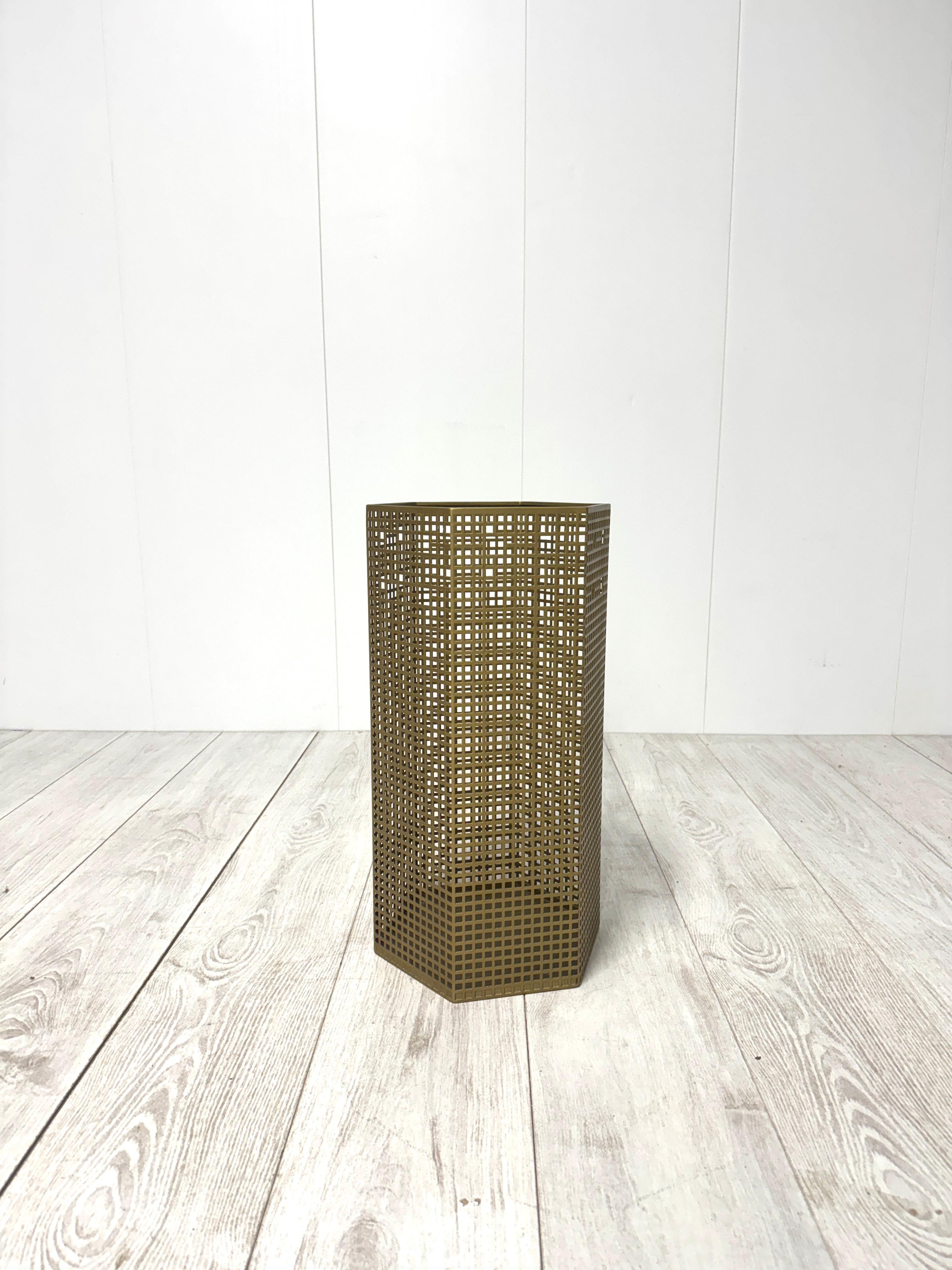 Josef Hoffmann, Umbrella stand, prod. Bieffeplast 1980s In Good Condition In Rivoli, IT