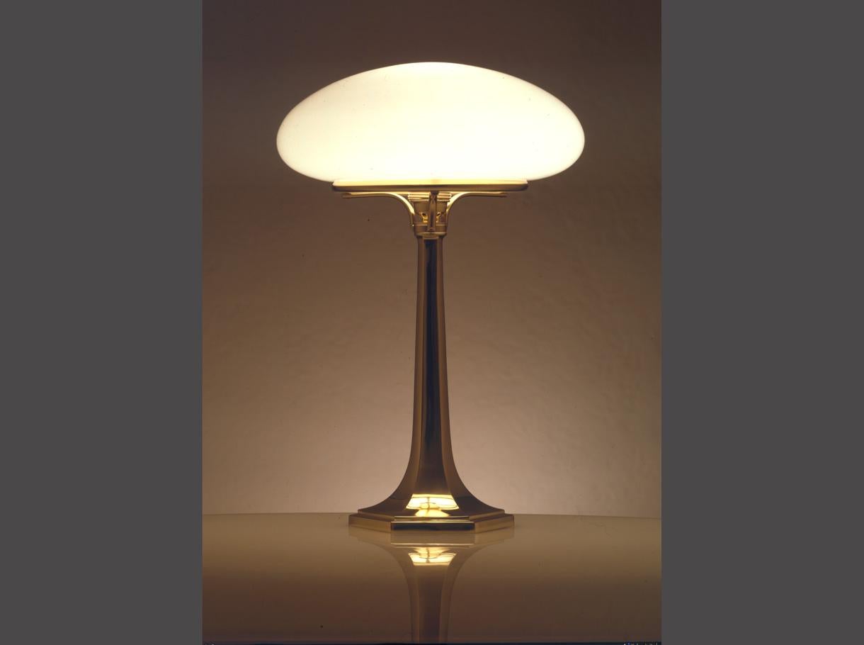 Josef Hoffmann Table Lamp with Opaline Glass Shade, Re Edition In New Condition For Sale In Vienna, AT