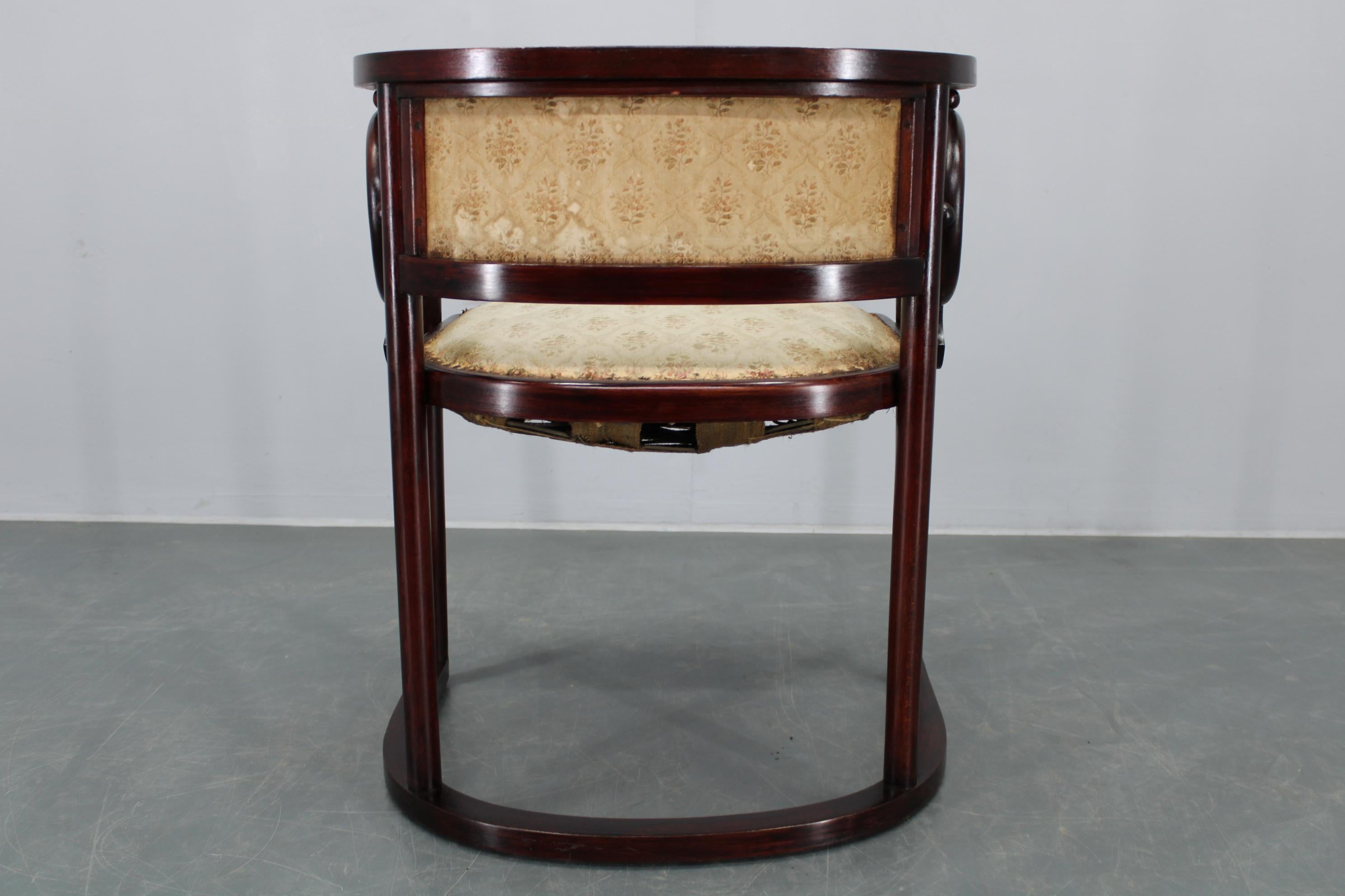 Josef Hoffmann Variation des Jugendstils „Fledermaus“ Sessels von Fischel im Angebot 8