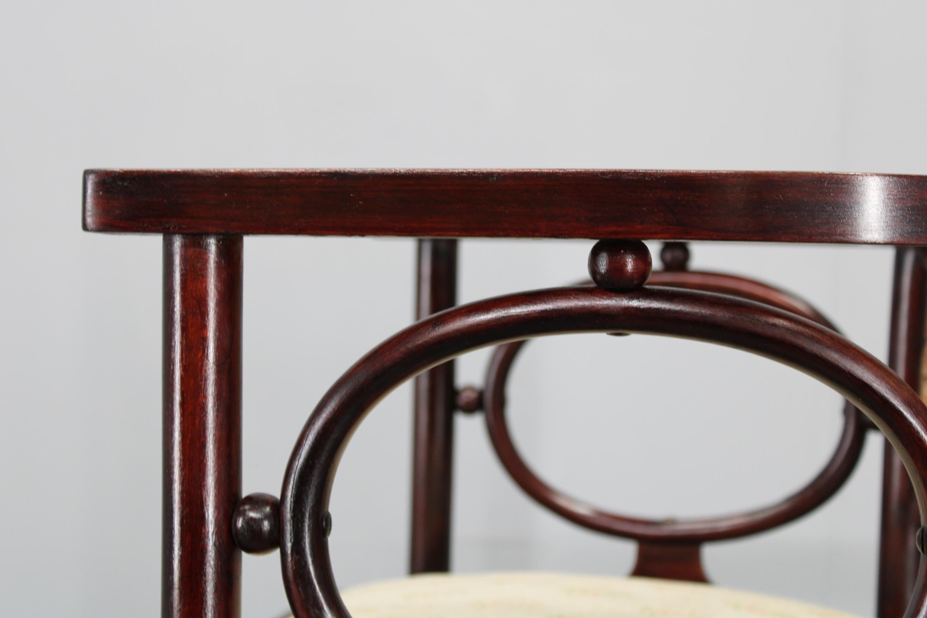 Josef Hoffmann Variation des Jugendstils „Fledermaus“ Sessels von Fischel im Angebot 2
