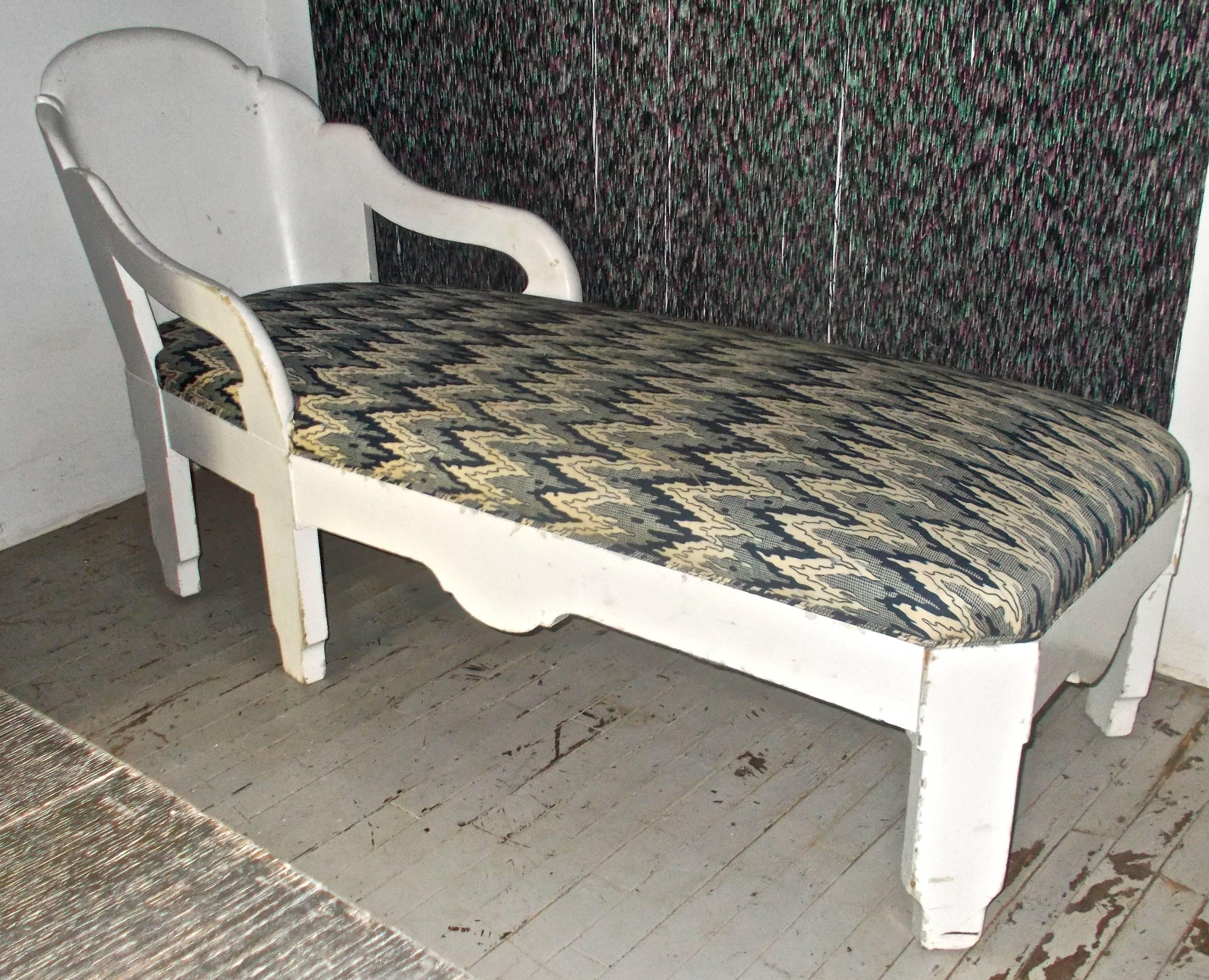 Interesting and unique secessionist version of the 'Chaise' or 'daybed' or 'Fainting Couch'.  Period upholstery.