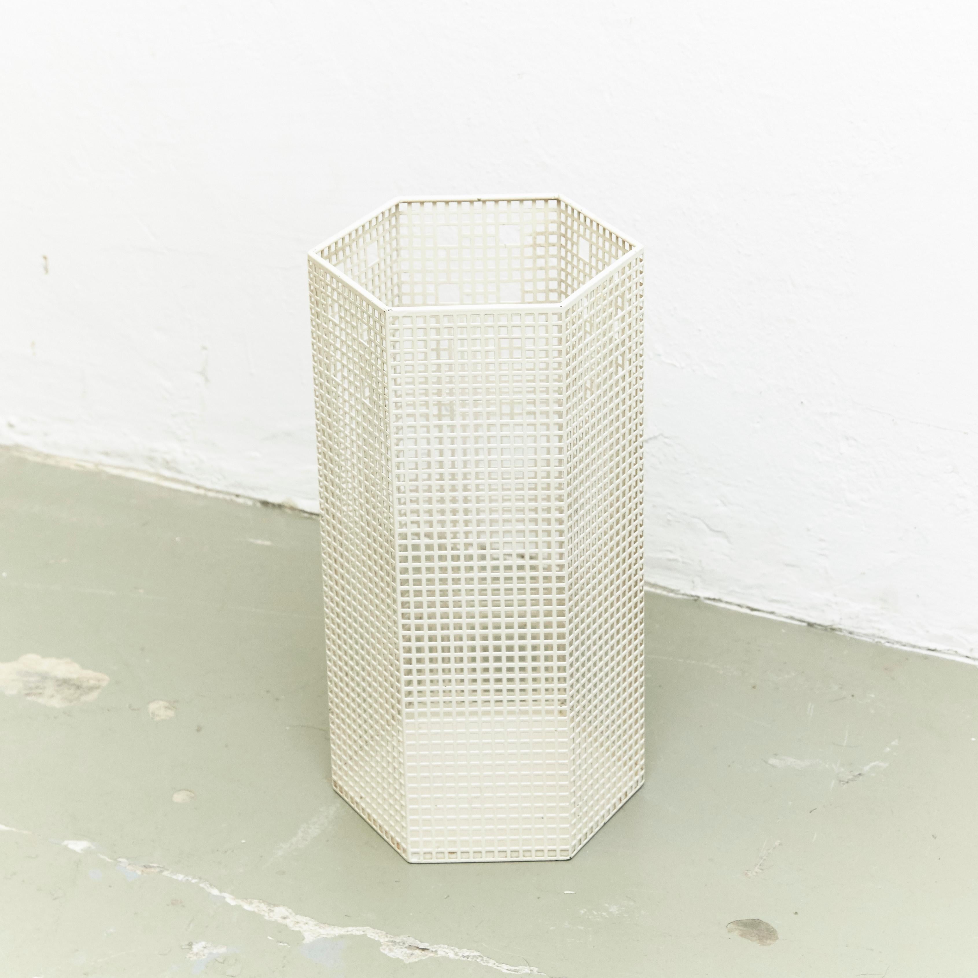 Italian Josef Hoffmann White Lacquered Umbrella Holder for Bieffeplast, circa 1980