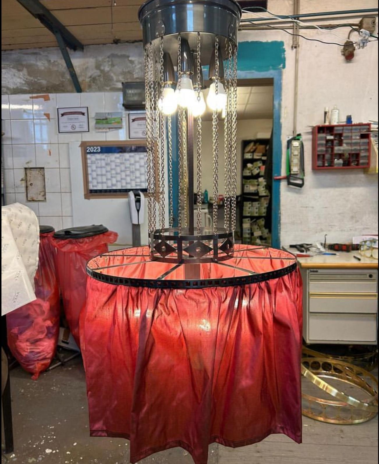 Josef Hoffmann/Wiener Werkstaette Moldauer Brass and Silk Chandelier, Re-Edition (Messing) im Angebot