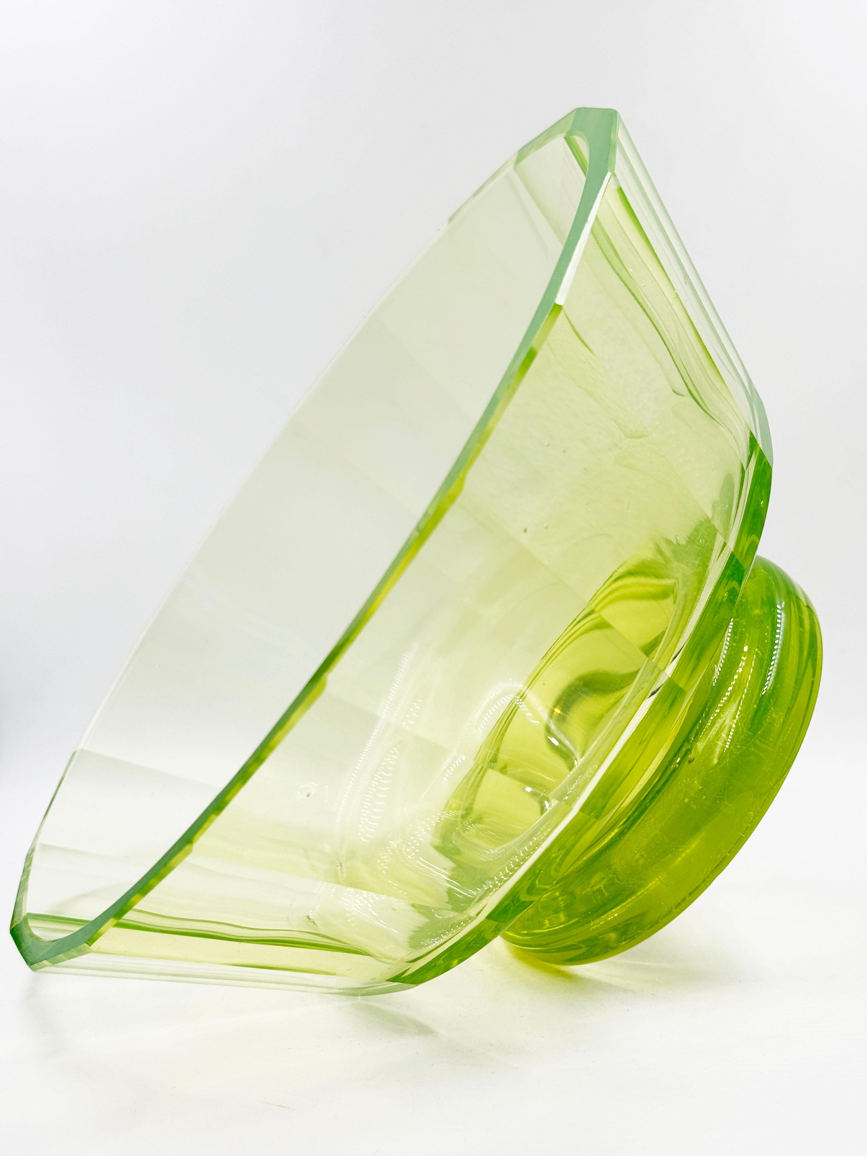 20th Century Josef Hoffmann Wiener Werkstatte Faceted Crystal Bowl For Sale