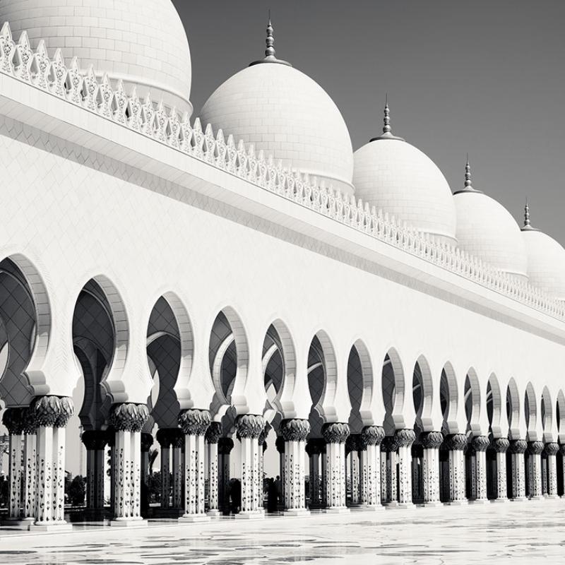 Josef Hoflehner Landscape Photograph – Sheikh Zayed Mosque, Studie 7, Abu Dhabi,  UAE, Kunstfotografie, 2009