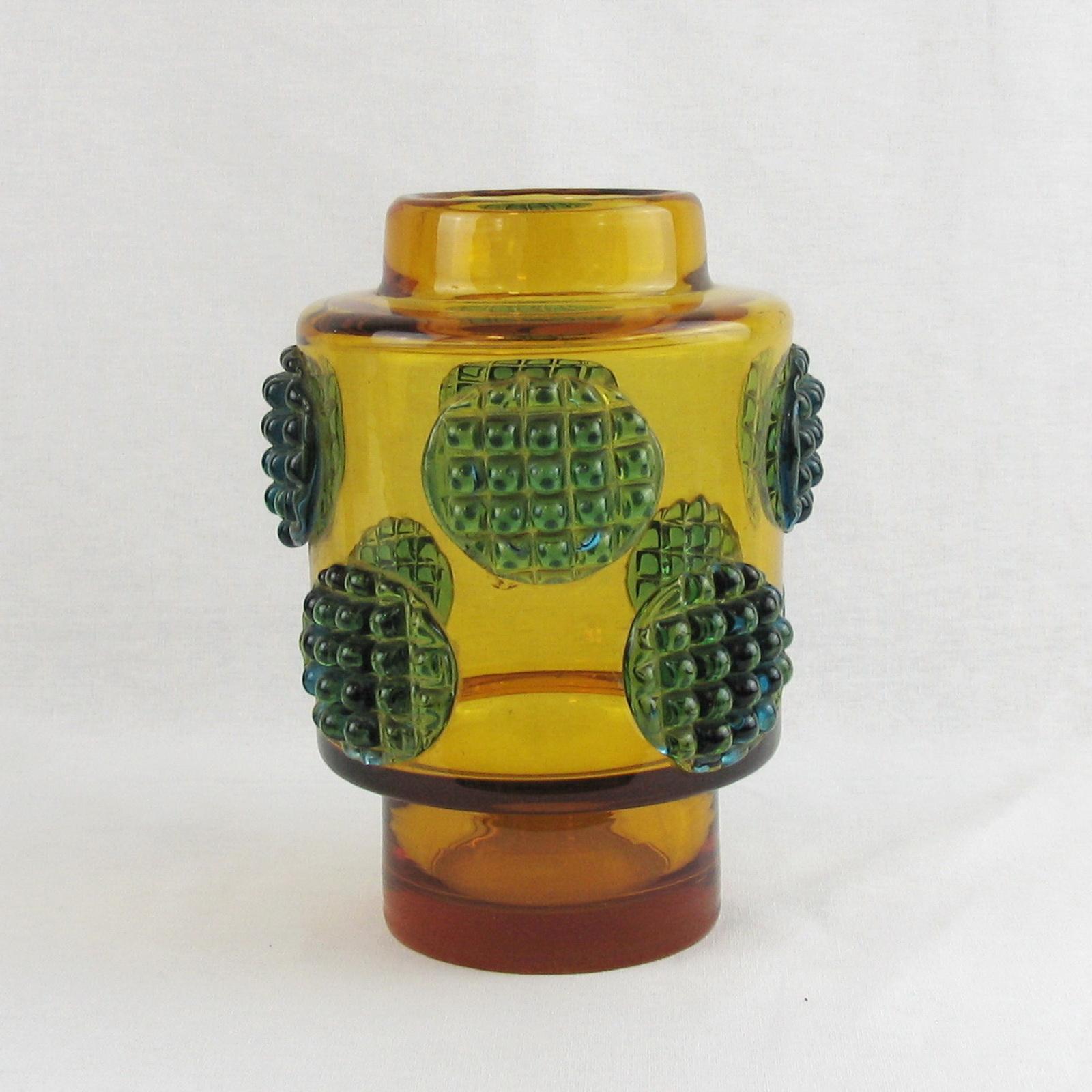 Josef Hospodka Art Glass Hand-made Vase, Prachen Glassworks, 1960s 2
