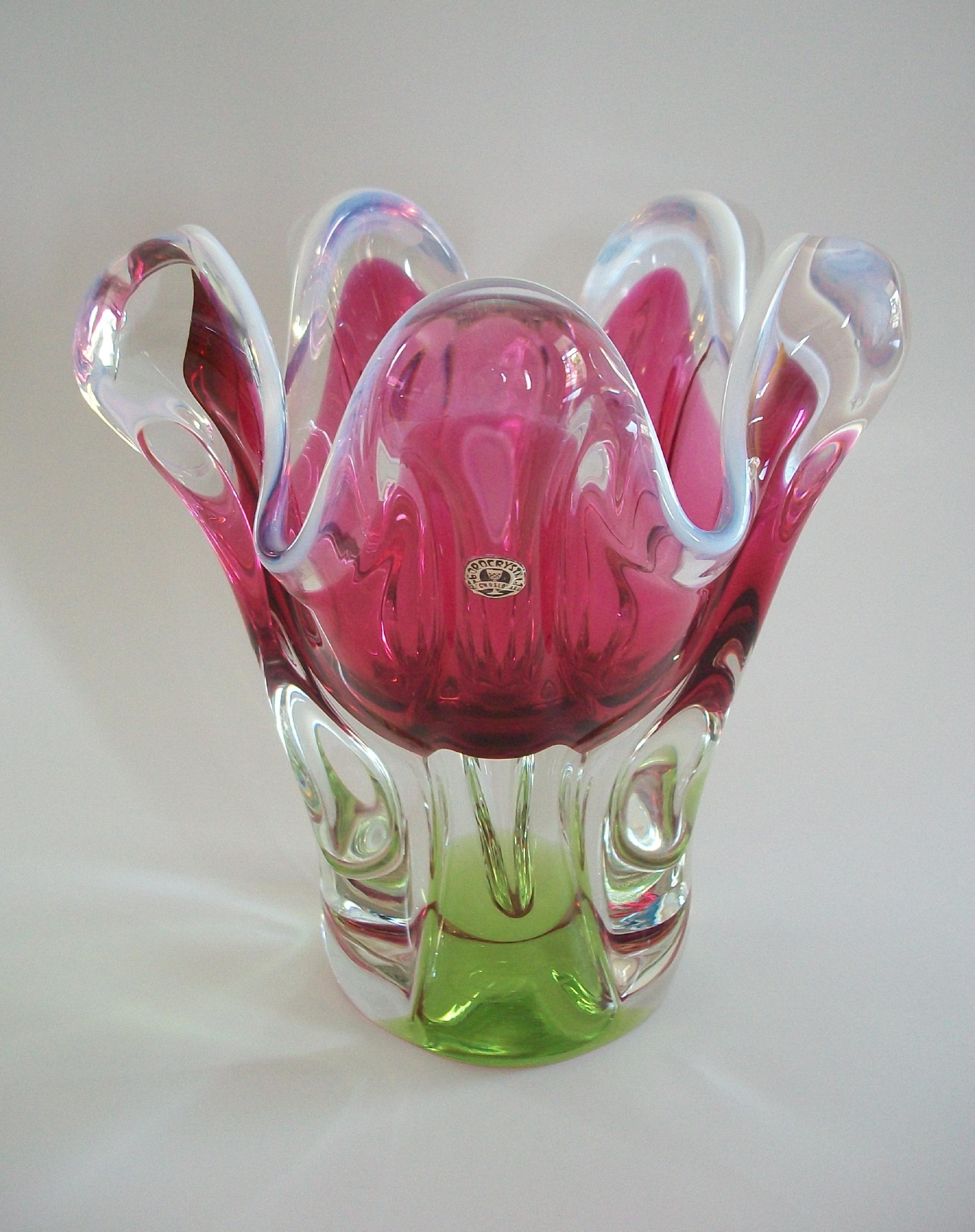 JOSEF HOSPODKA - BOROCRYSTAL - Mid Century Glass Vase - Czechia - Circa 1950 en venta 7