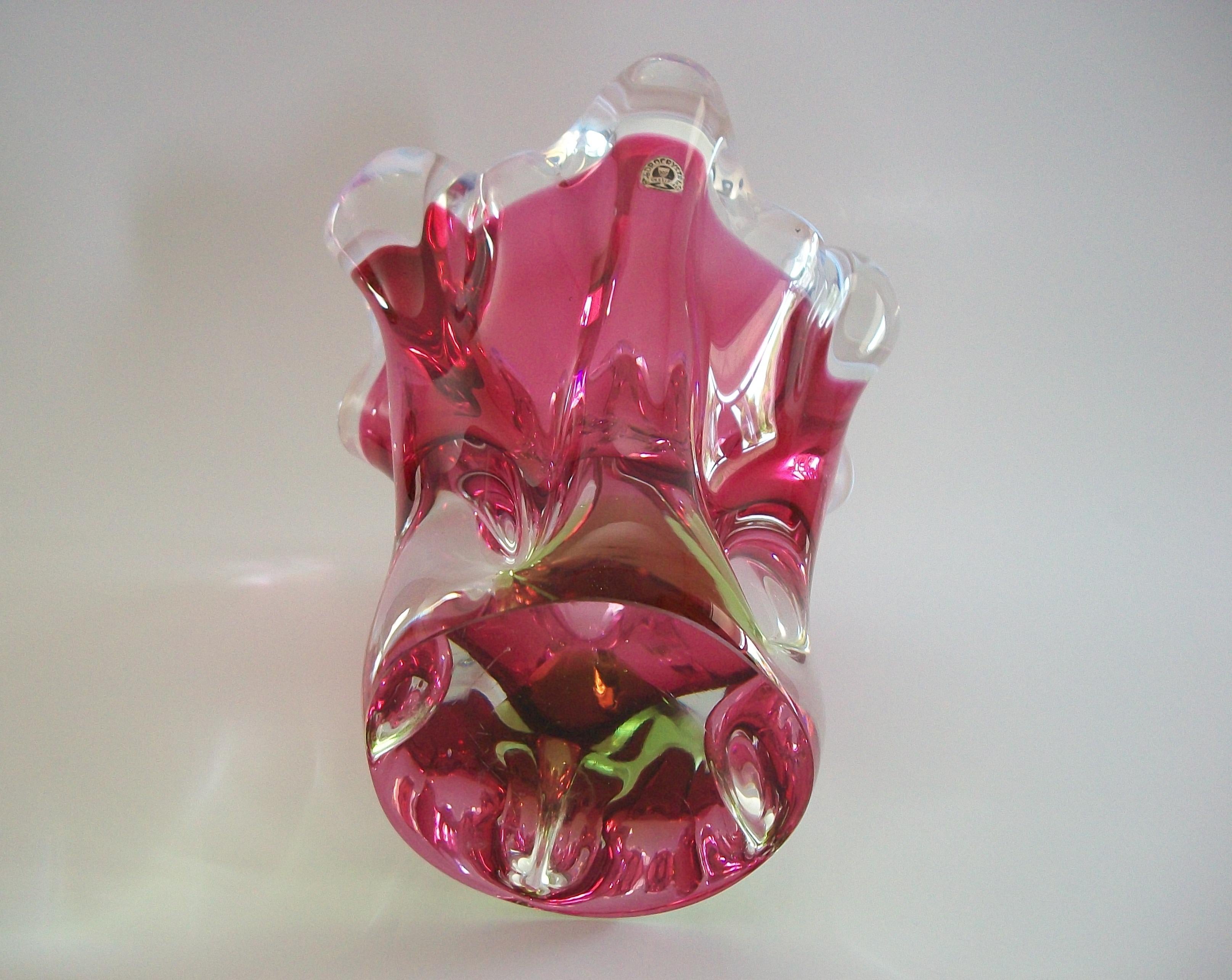 JOSEF HOSPODKA - BOROCRYSTAL - Mid Century Glass Vase - Czechia - Circa 1950 en venta 12