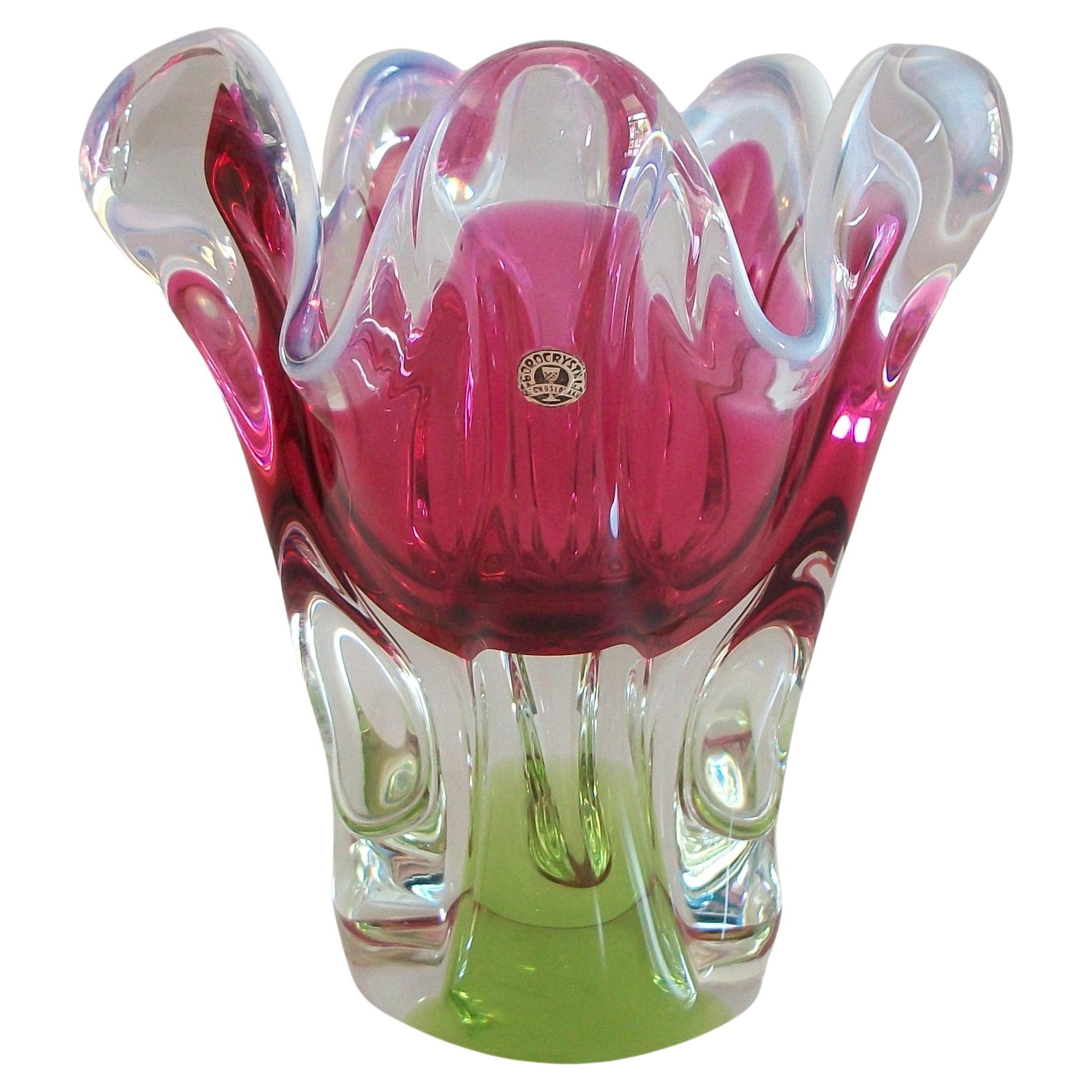 JOSEF HOSPODKA - BOROCRYSTAL - Mid Century Glass Vase - Czechia - Circa 1950 en venta