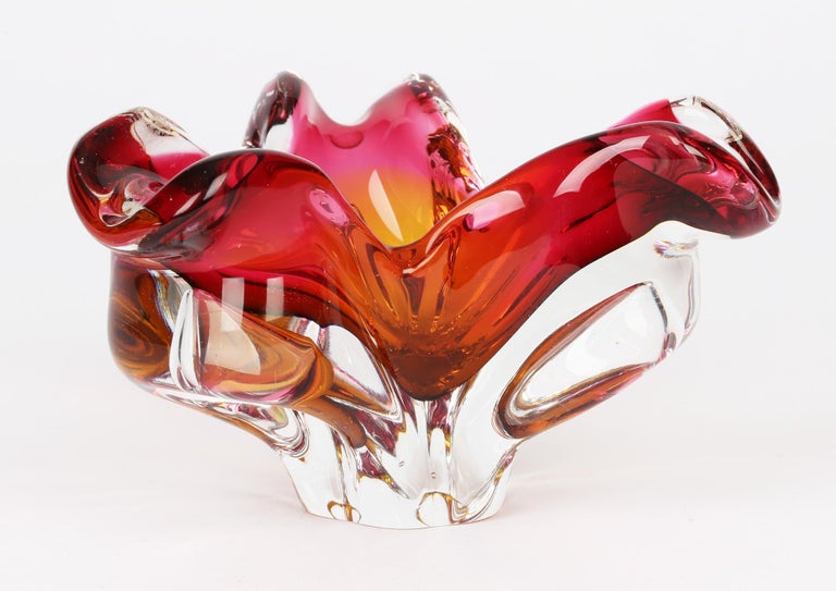 Josef Hospodka Czech Mid-Century Art Glass Chribska Glass Bowl For Sale 3