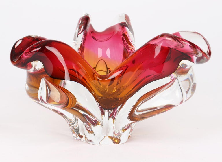Mid-Century Modern Josef Hospodka Czech Mid-Century Art Glass Chribska Glass Bowl For Sale
