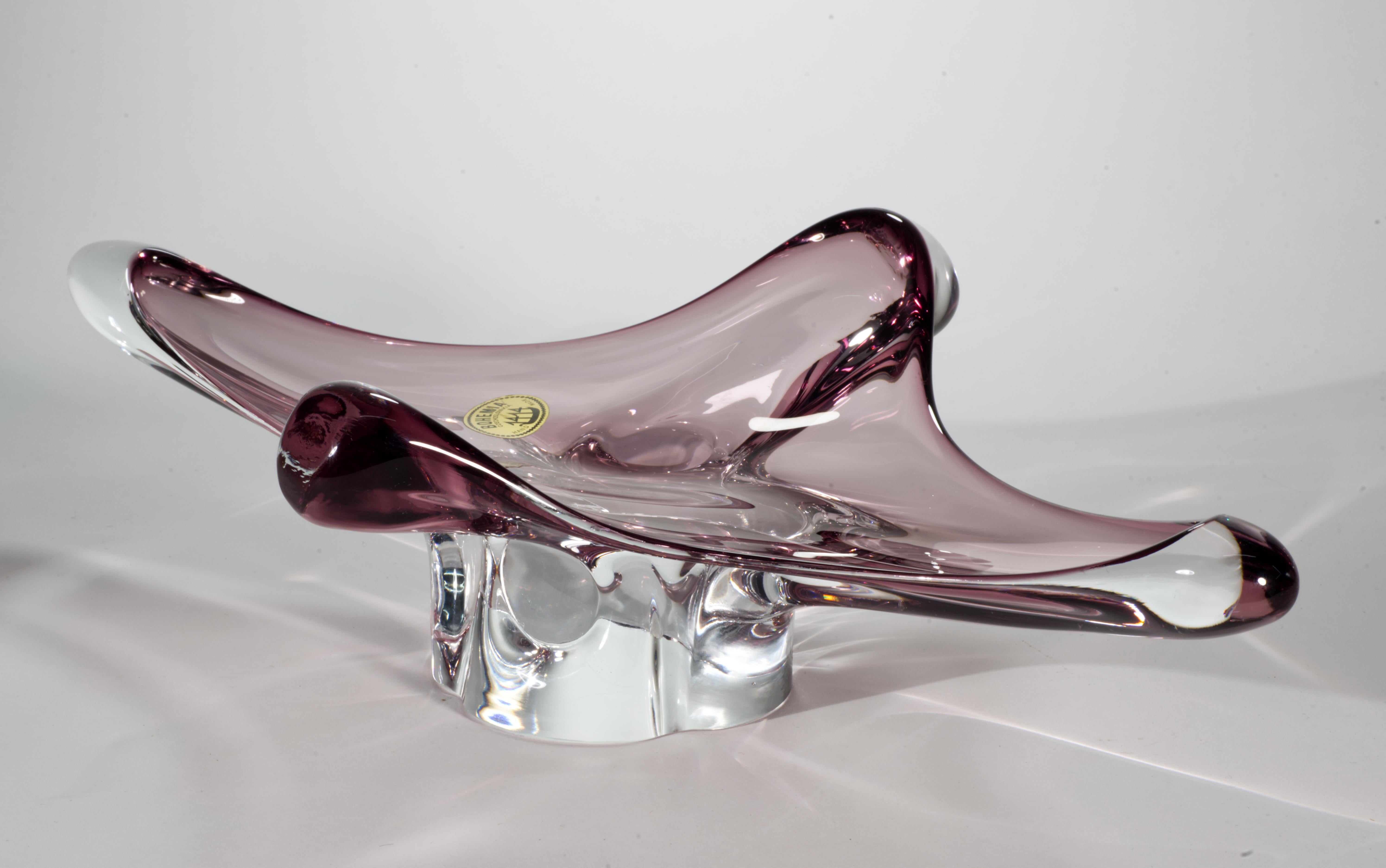 Fait main Bol Sommerso de Josef Hospodka pour Chribska, verre d'art tchèque en vente