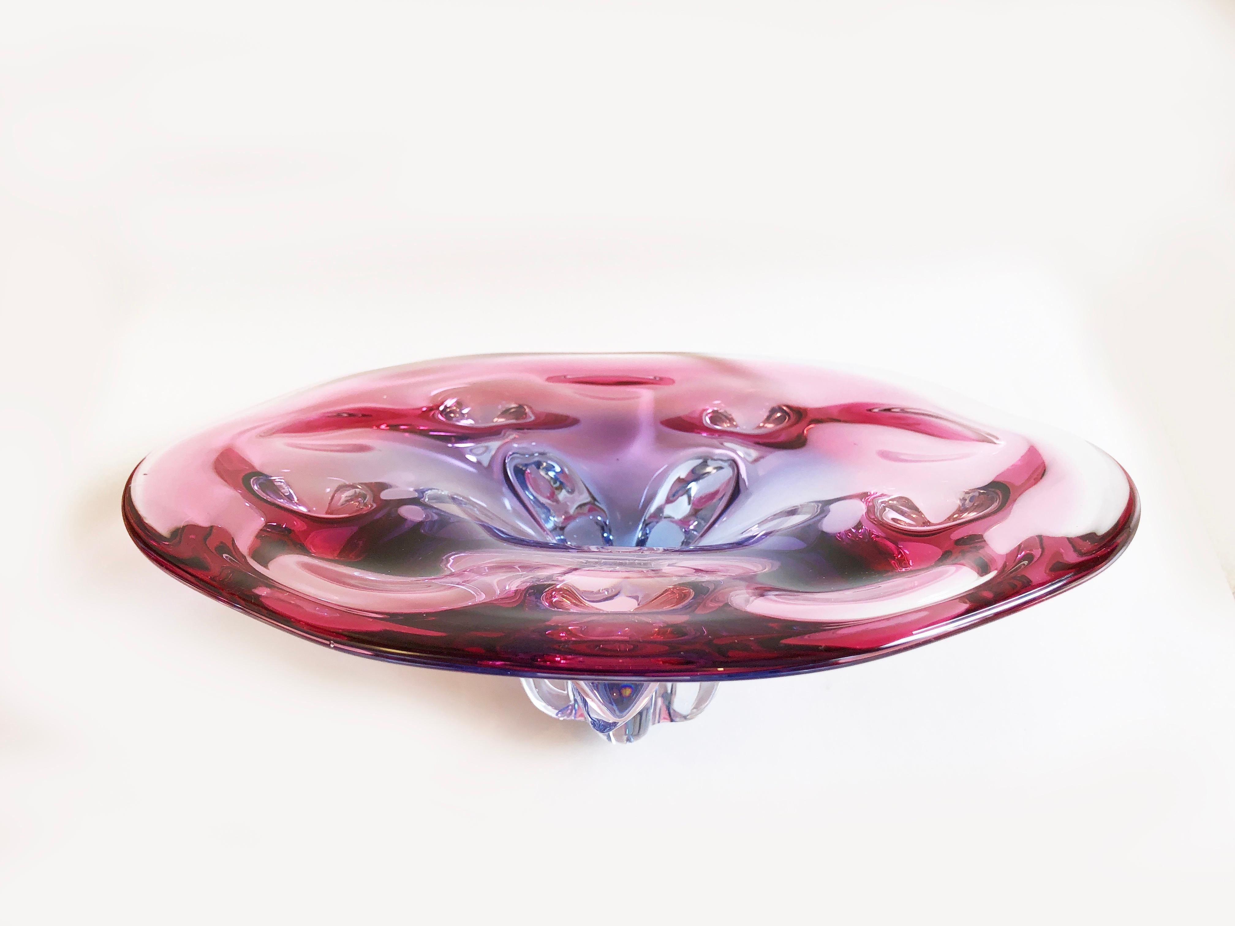 Mid-Century Modern Josef Hospodka Large Pink Purple Art Glass Chribska Glass Bowl, Czech, 1960s For Sale
