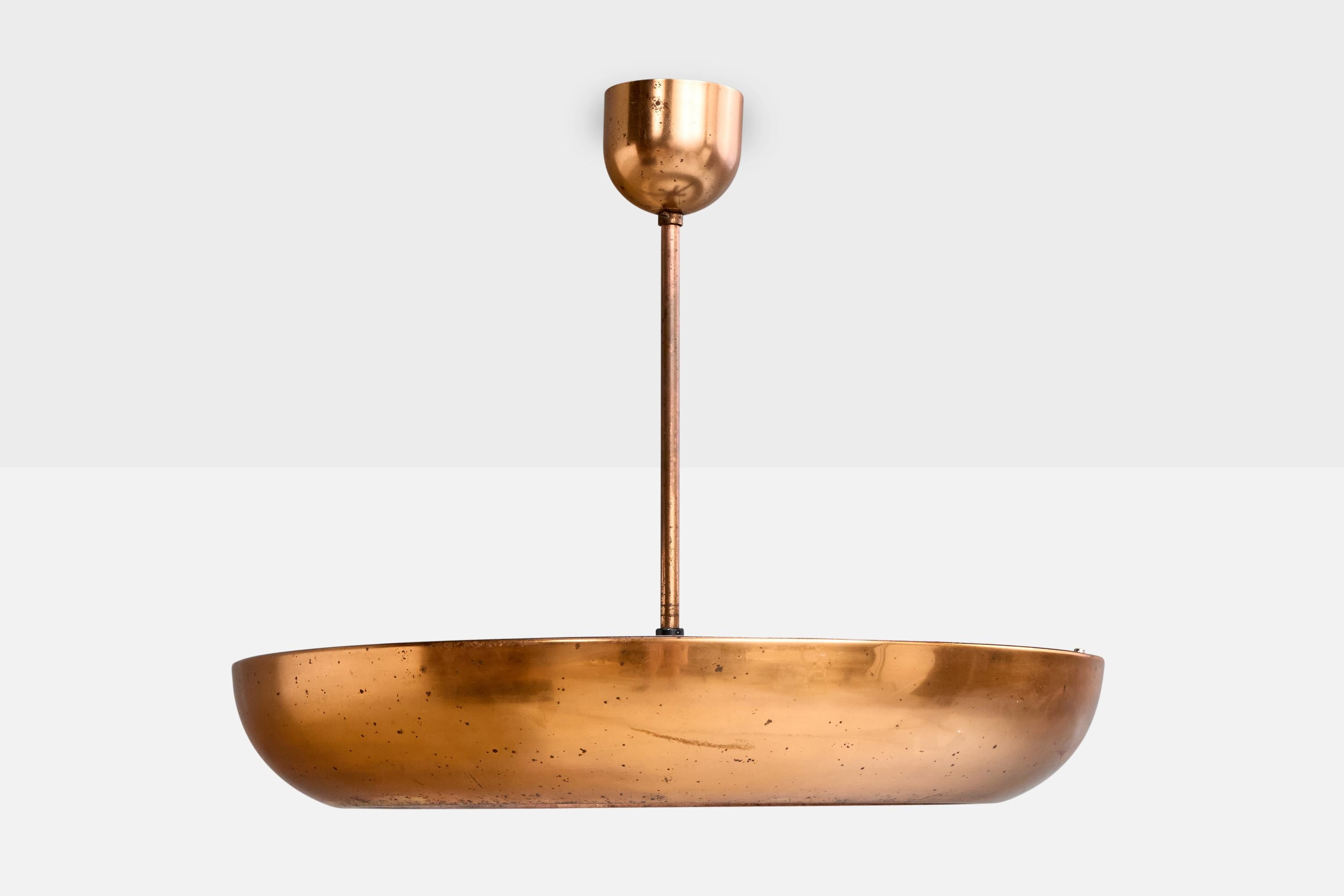 Josef Hurka, Pendelleuchte, Kupfer, Glas, Tschechische Republik, 1950er Jahre (Moderne der Mitte des Jahrhunderts) im Angebot