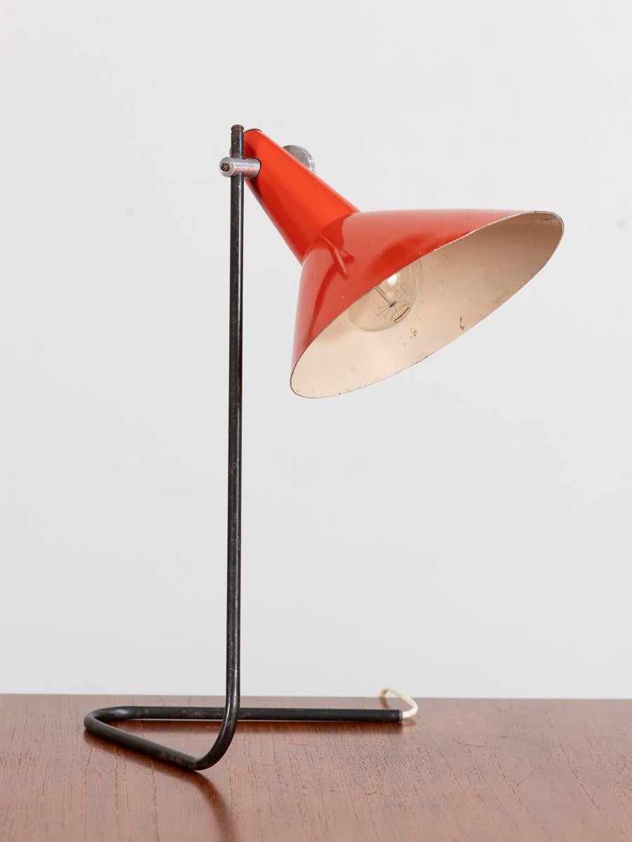 Model L194 task lamp in slate gray, designed by Josef Hurka for Lidokov. A sleek and functional table lamp with industrial charm. Conical shade is fully adjustable and can be lowered on the two steel rods that support it. In excellent vintage