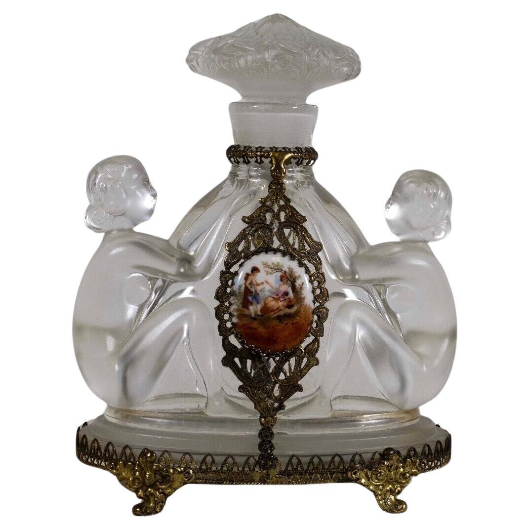 Flacon de parfum en verre Art Déco tchèque nu en porcelaine Josef Inwald, années 30 en vente