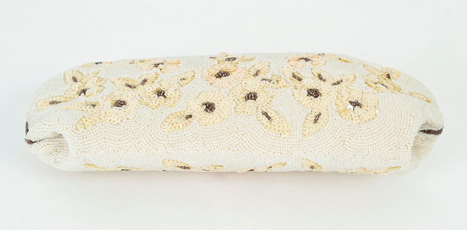 Josef Ivory and Gold Bead Bridal Evening Clutch w Sequin Flowers – France, 1950s In Good Condition In Tucson, AZ