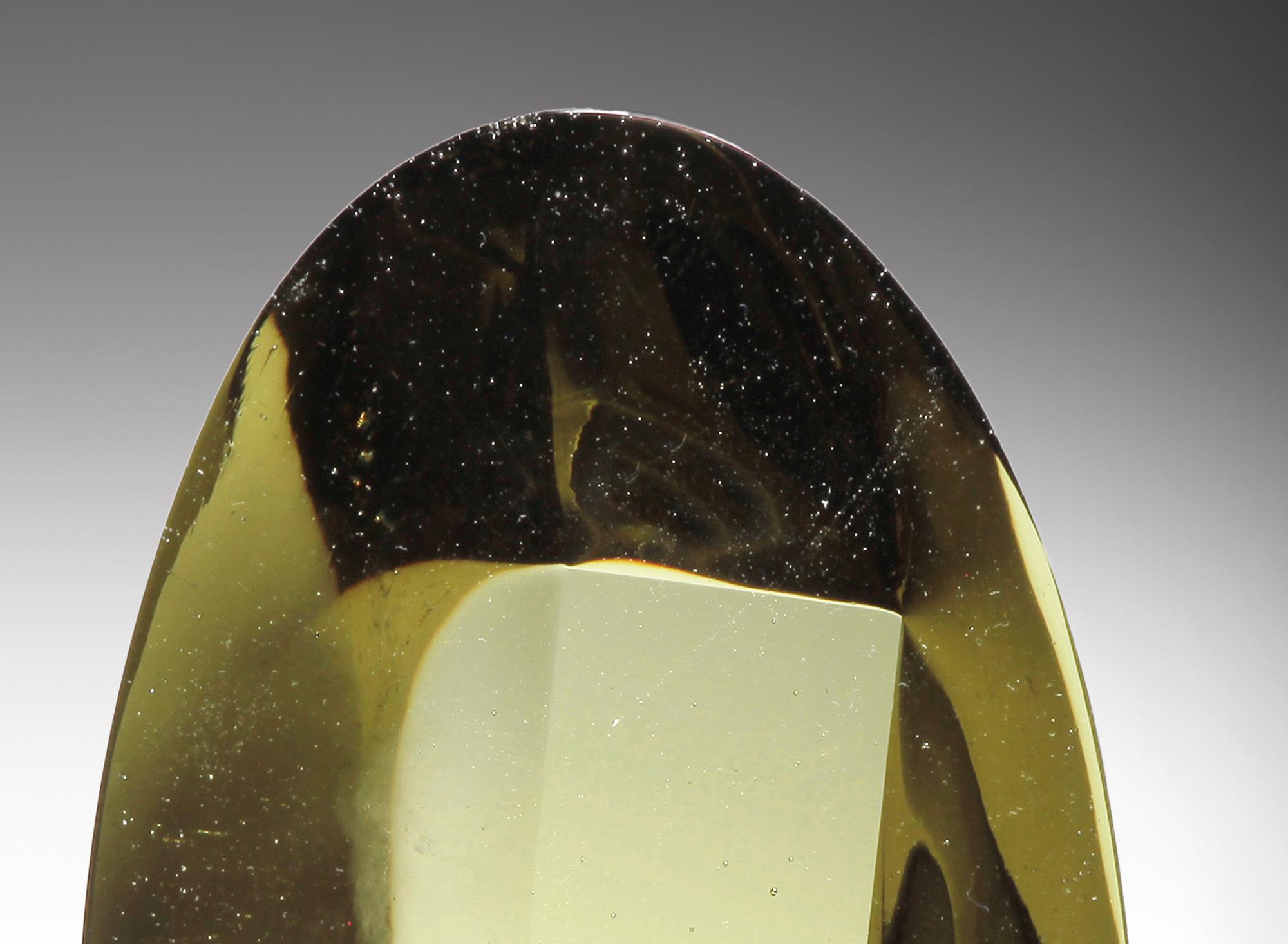Sculpture minimaliste en verre « Galaxy » de l'artiste tchèque Josef Marek en vente 1