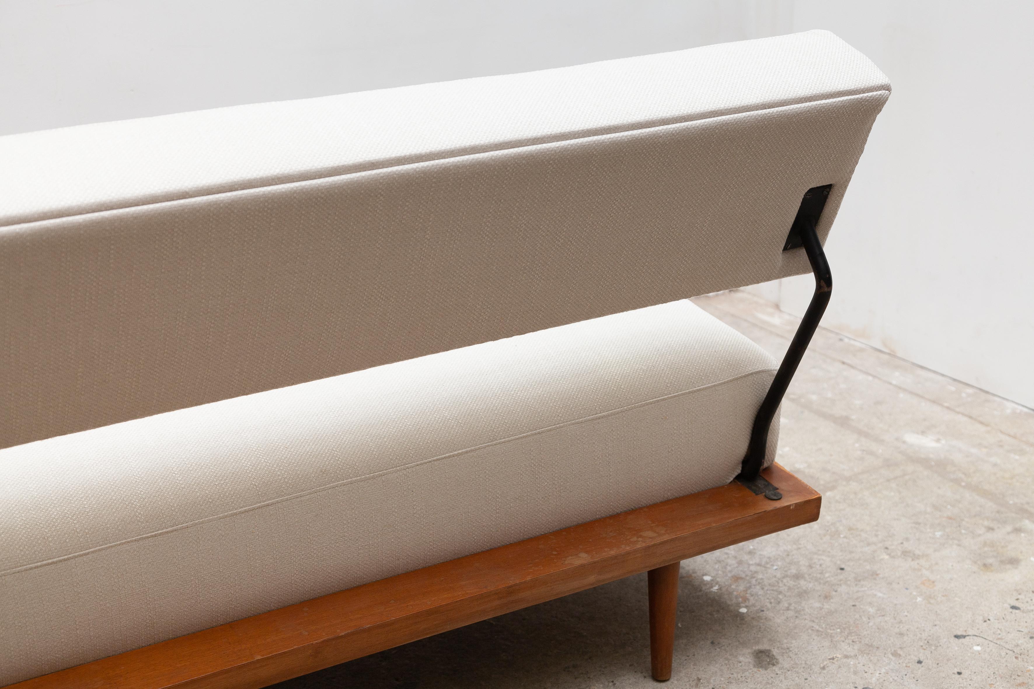 Mid-20th Century Josef Pentenrieder Daybed, Sofa, 1950s, for Hans Kaufeld, Germany