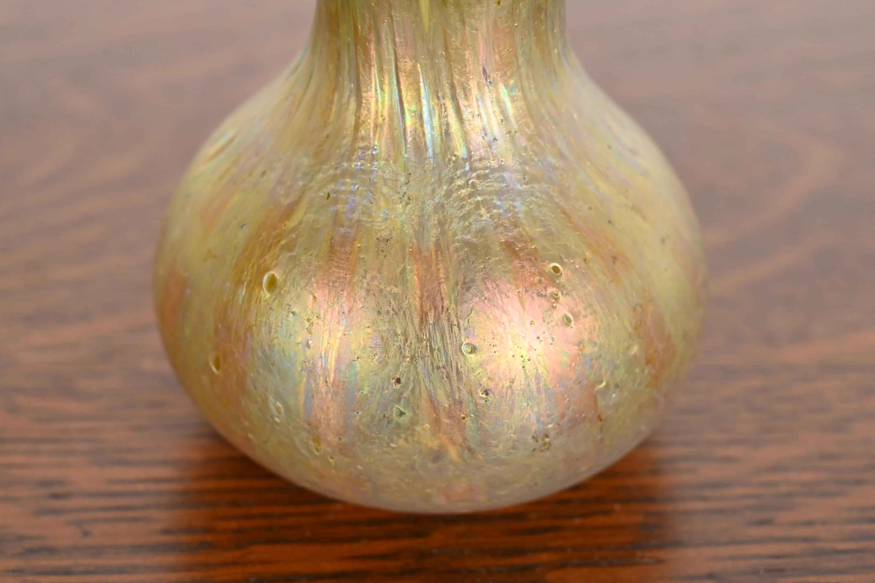 Josef Rindskopf Jugendstil schillernde Kunstglas Doppelkürbis Knospenvase im Angebot 2