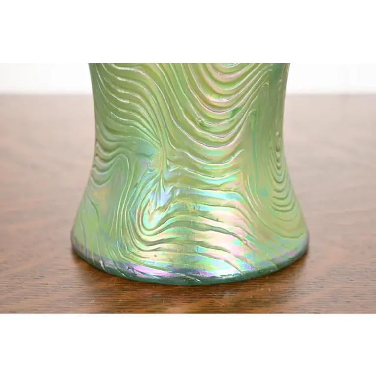 Vaso in vetro artistico iridescente in stile Art Nouveau di Josef Rindskopf, CIRCA 1890 in vendita 4