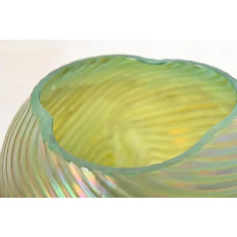 Vaso in vetro artistico iridescente in stile Art Nouveau di Josef Rindskopf, CIRCA 1890 in vendita 1