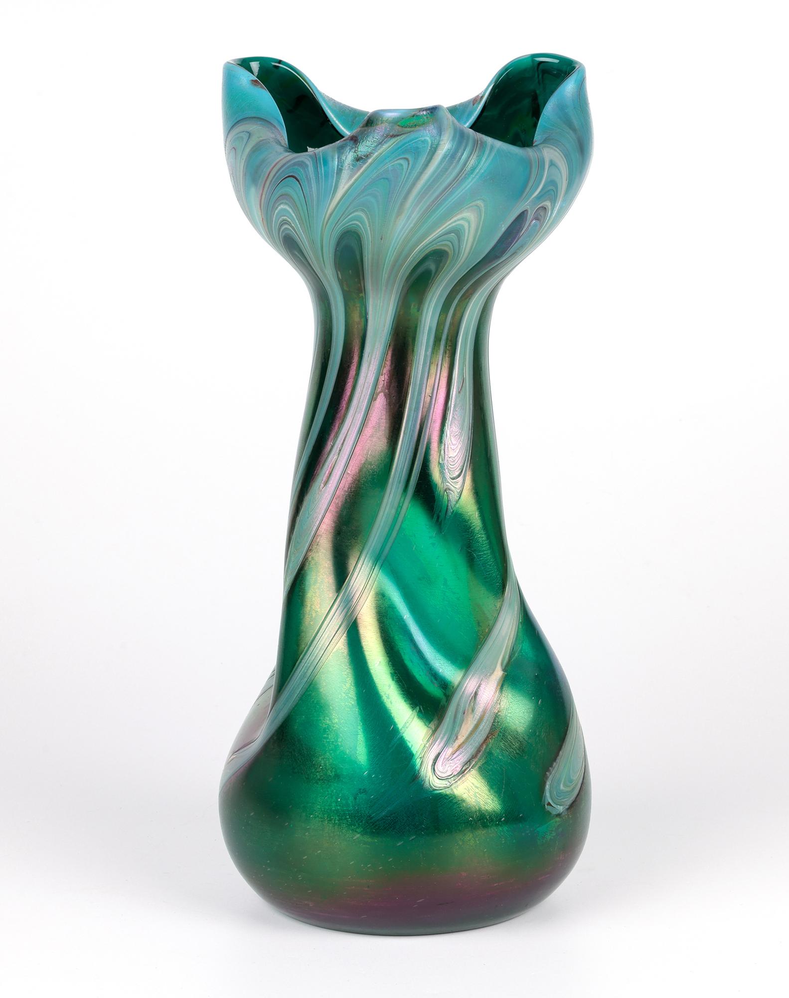 Josef Rindskopf Bohemian Pulled Feather Iridescent Art Glass Vase In Good Condition For Sale In Bishop's Stortford, Hertfordshire
