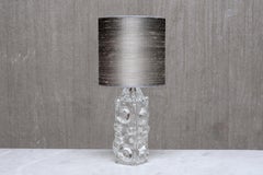Lampada da tavolo in vetro a bolle d'aria Josef Schott, paralume in seta, Smålandshyttan, Svezia, anni '60