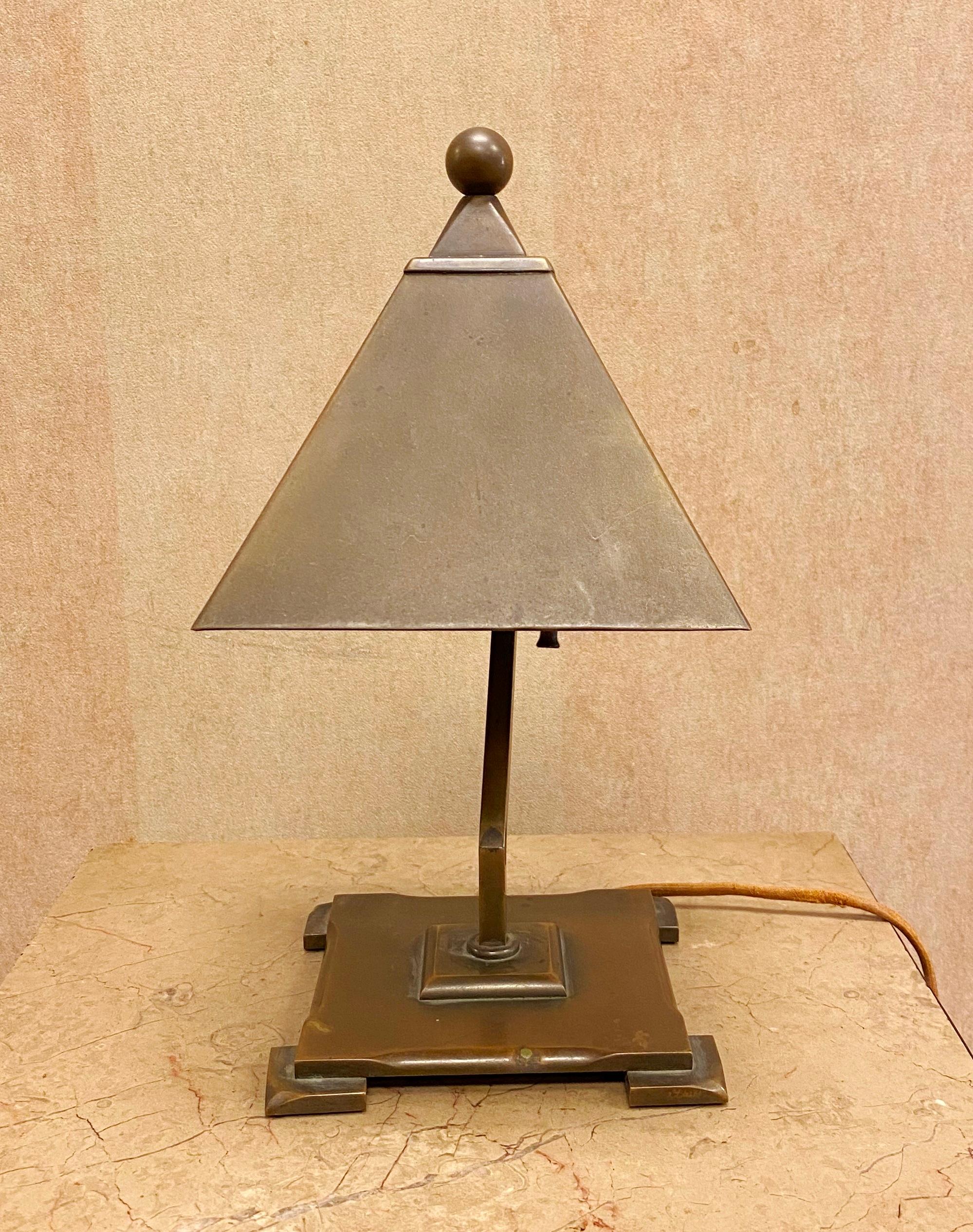 Josef Urban Art Deco Diminutive Bronze Desk Lamp In Good Condition For Sale In New York, NY