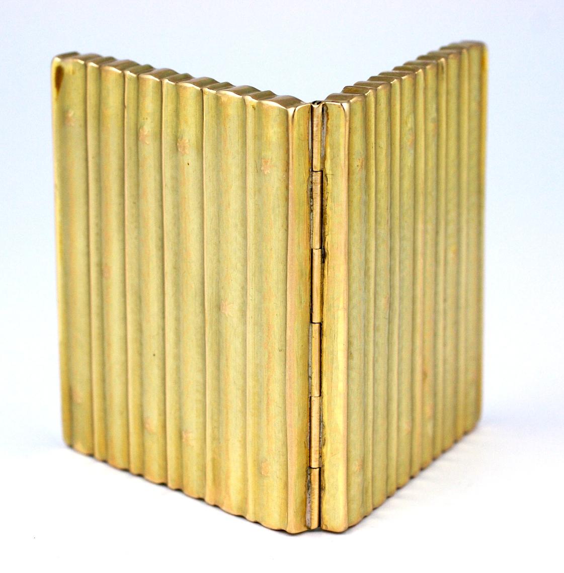 Joseff Hoffmann Gold Cigarette Case, Wiener Werkstatte In Excellent Condition For Sale In Riverdale, NY