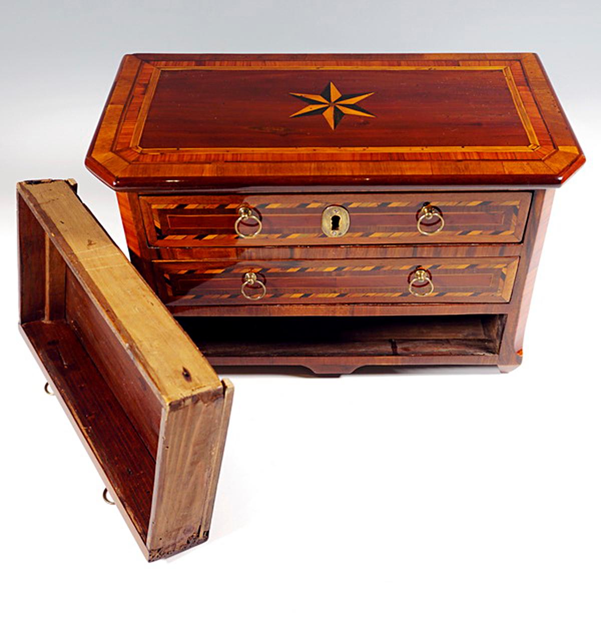 Josefinian Model Chest Of Drawers With Fine Marquetry, Vienna, ca 1770/1780 1