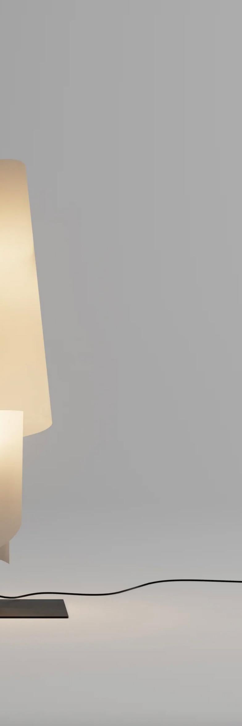 Mid-Century Modern Josep Aregall Talla 3 Table Lamp For Parachilna For Sale