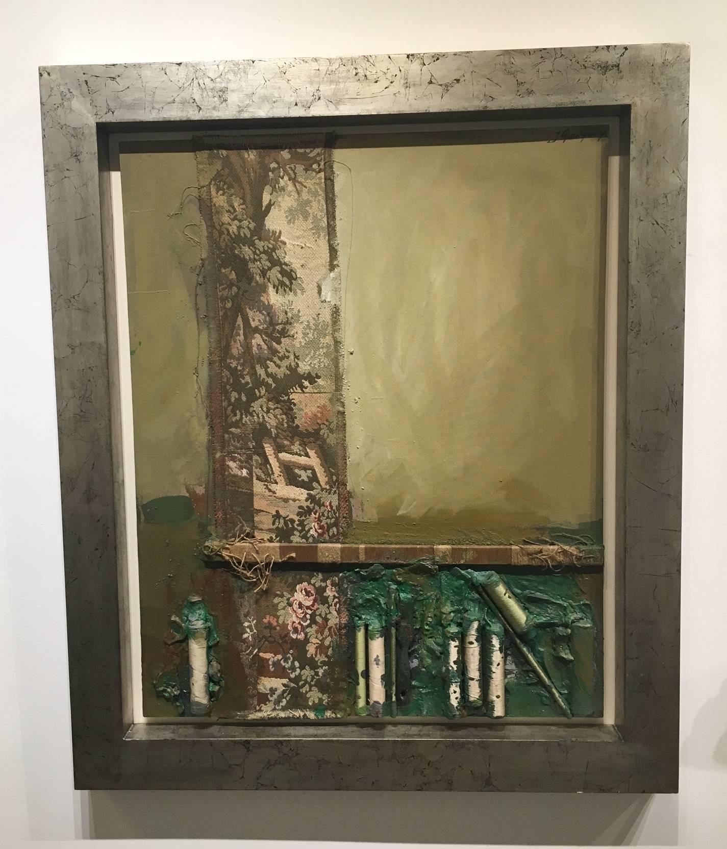 Grau Garriga  9 Textil  Bobinas de hilo  Verde  Ocre  Collage. abstracto en venta 1