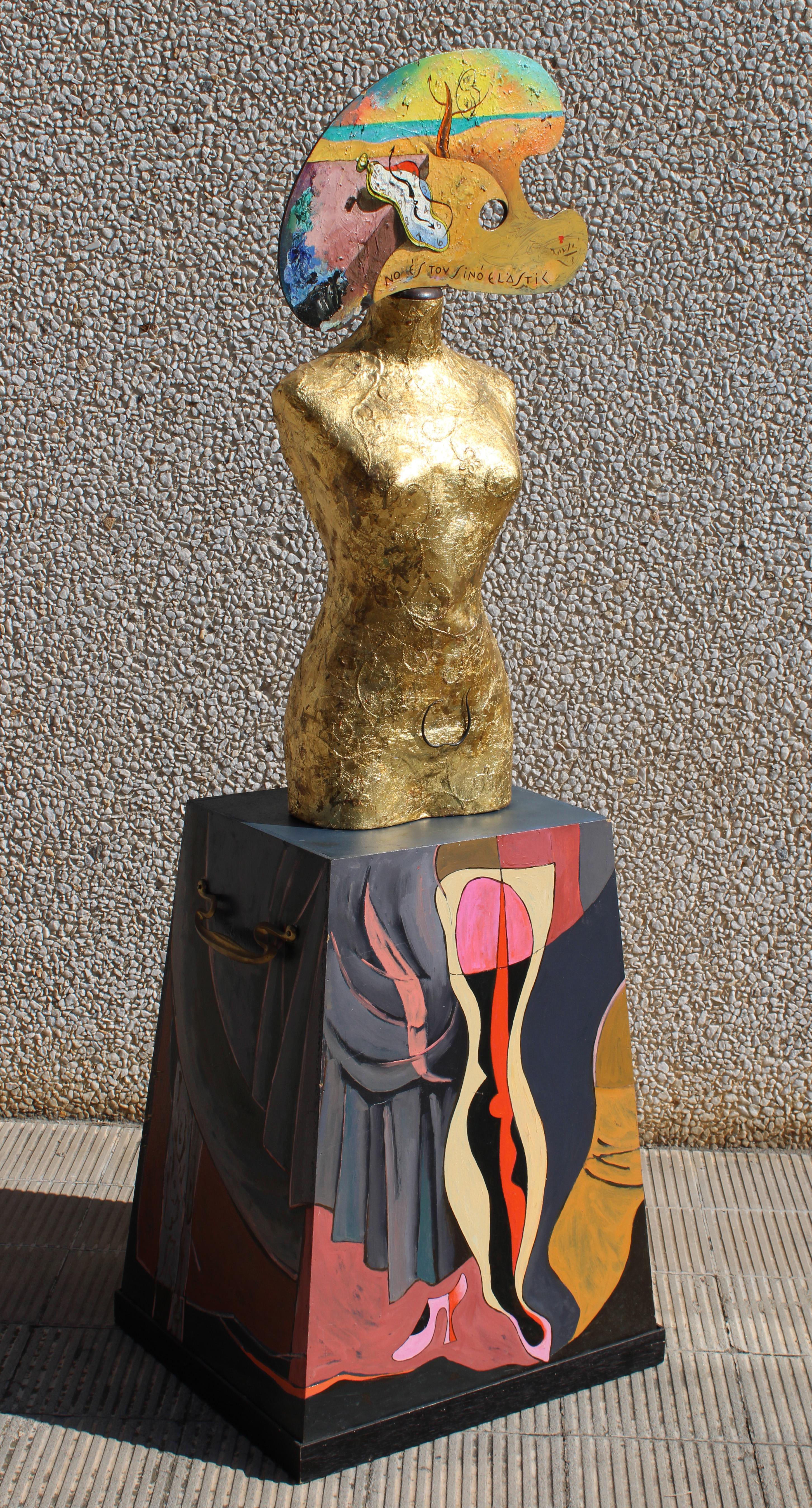 Dalidor - Año 2003 - Grupo escultórico - Surrealist Sculpture by Josep María Rosselló