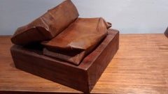 Codina Corona  Tetrabrik   Original- escultura realista de madera-