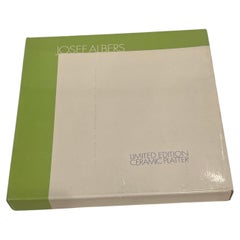 Joseph Albers "Study for Homage to the Square" Plate MCM Italian Ceramic NIB