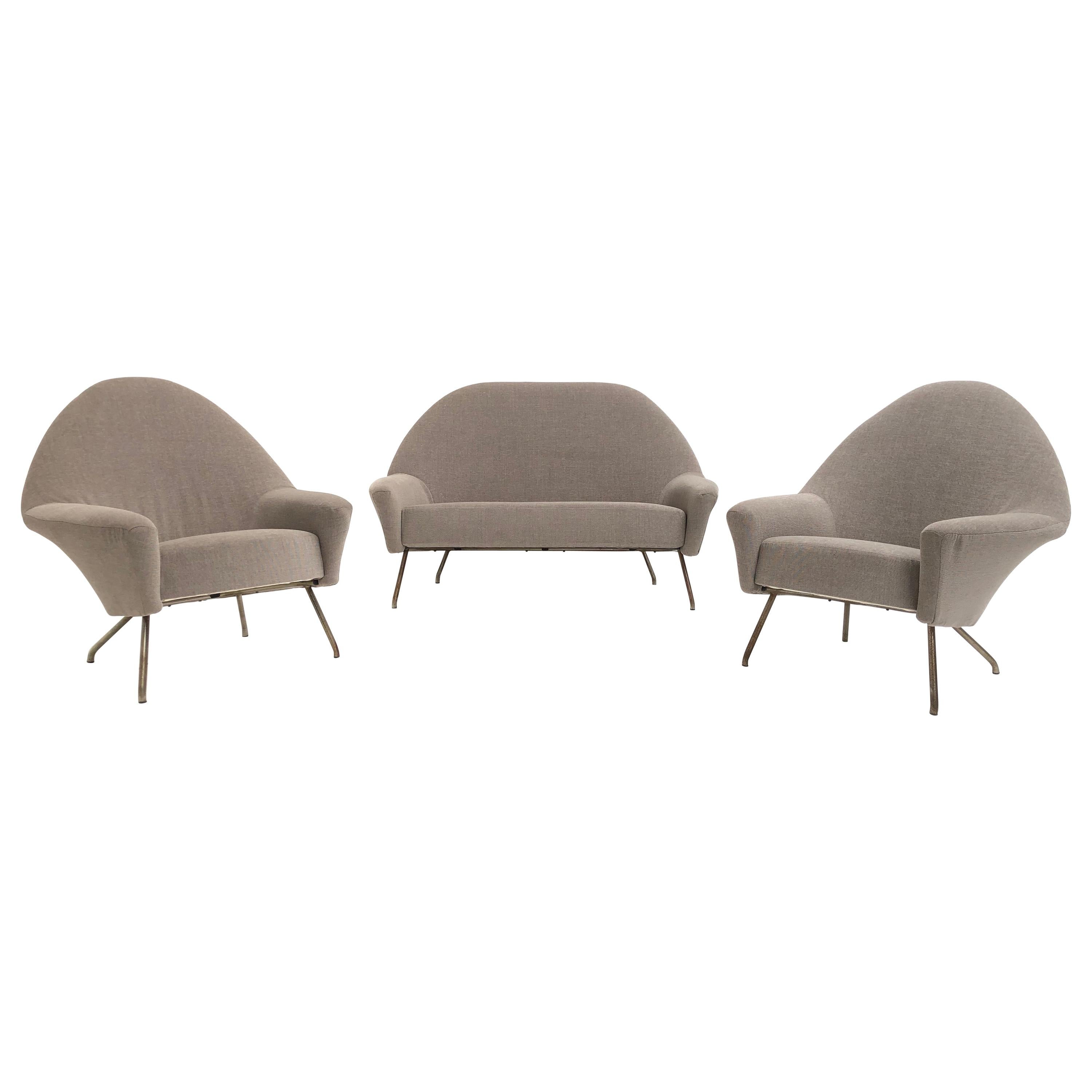 J.A Motte '770' lounge set comprising pair lounge chairs & sofa, 1958, Restored